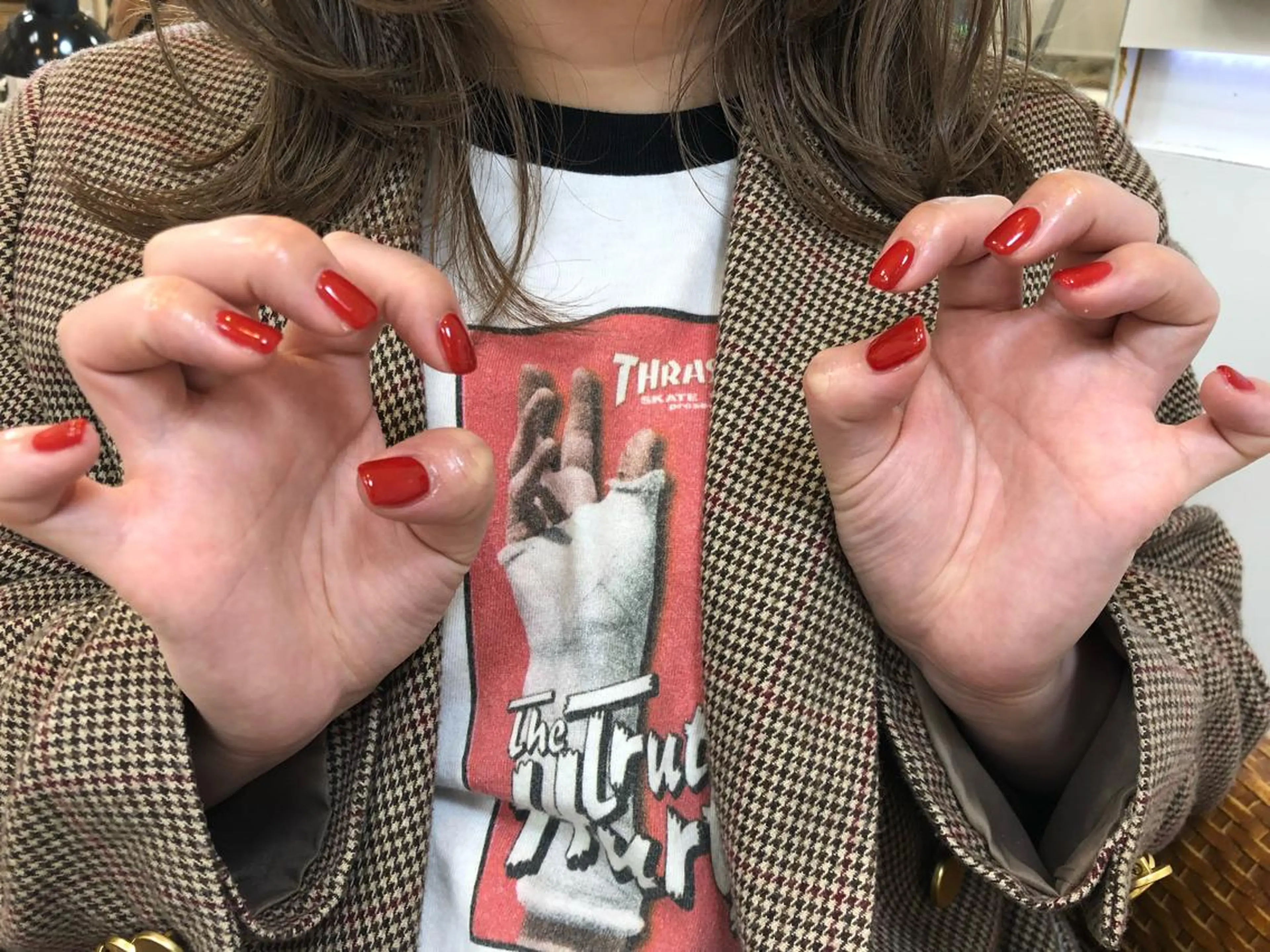 ネイル 赤色 ハンドネイル Mogu nail 二子玉川のネイルデザイン