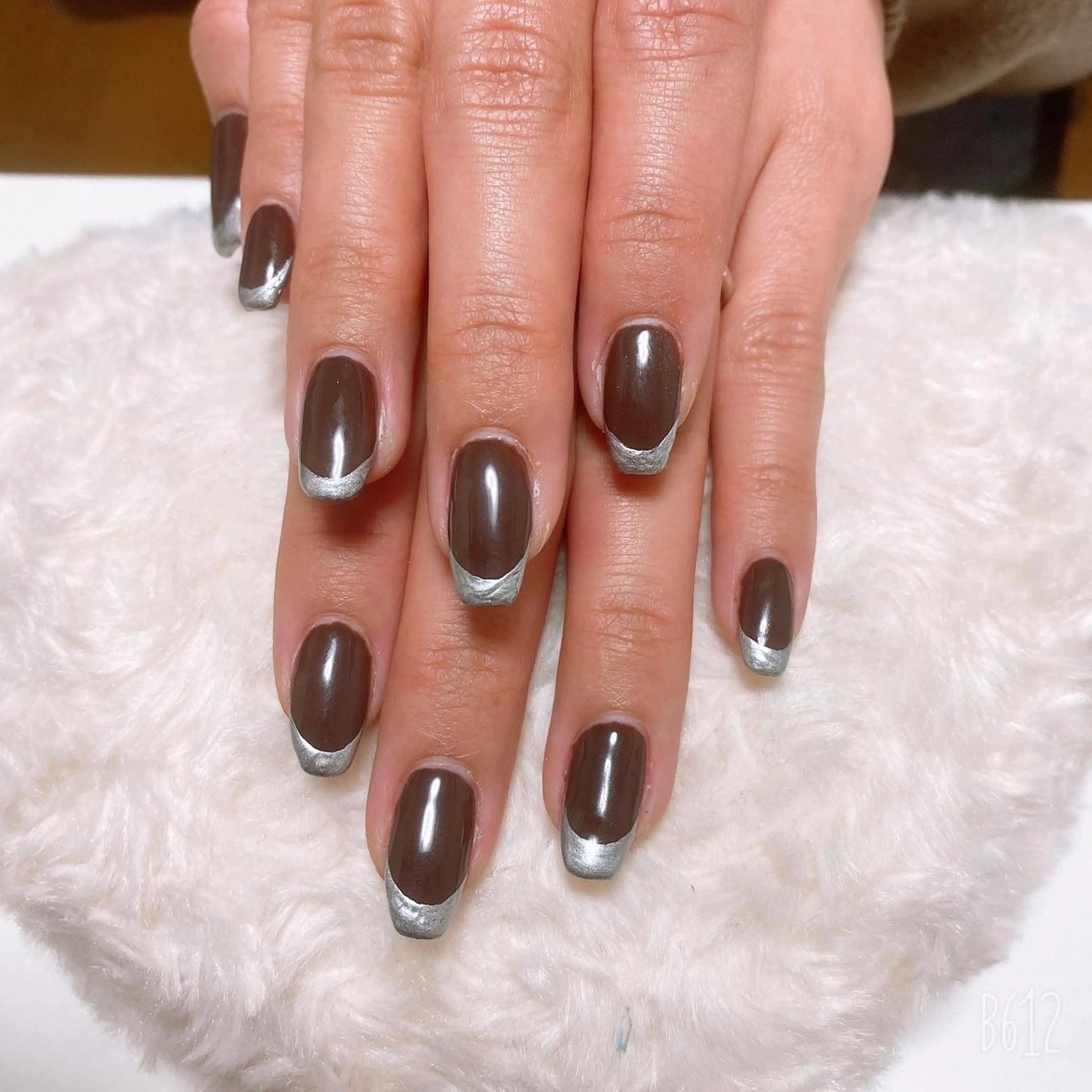 ネイル The Best Beauty受付担当のヘアスタイル