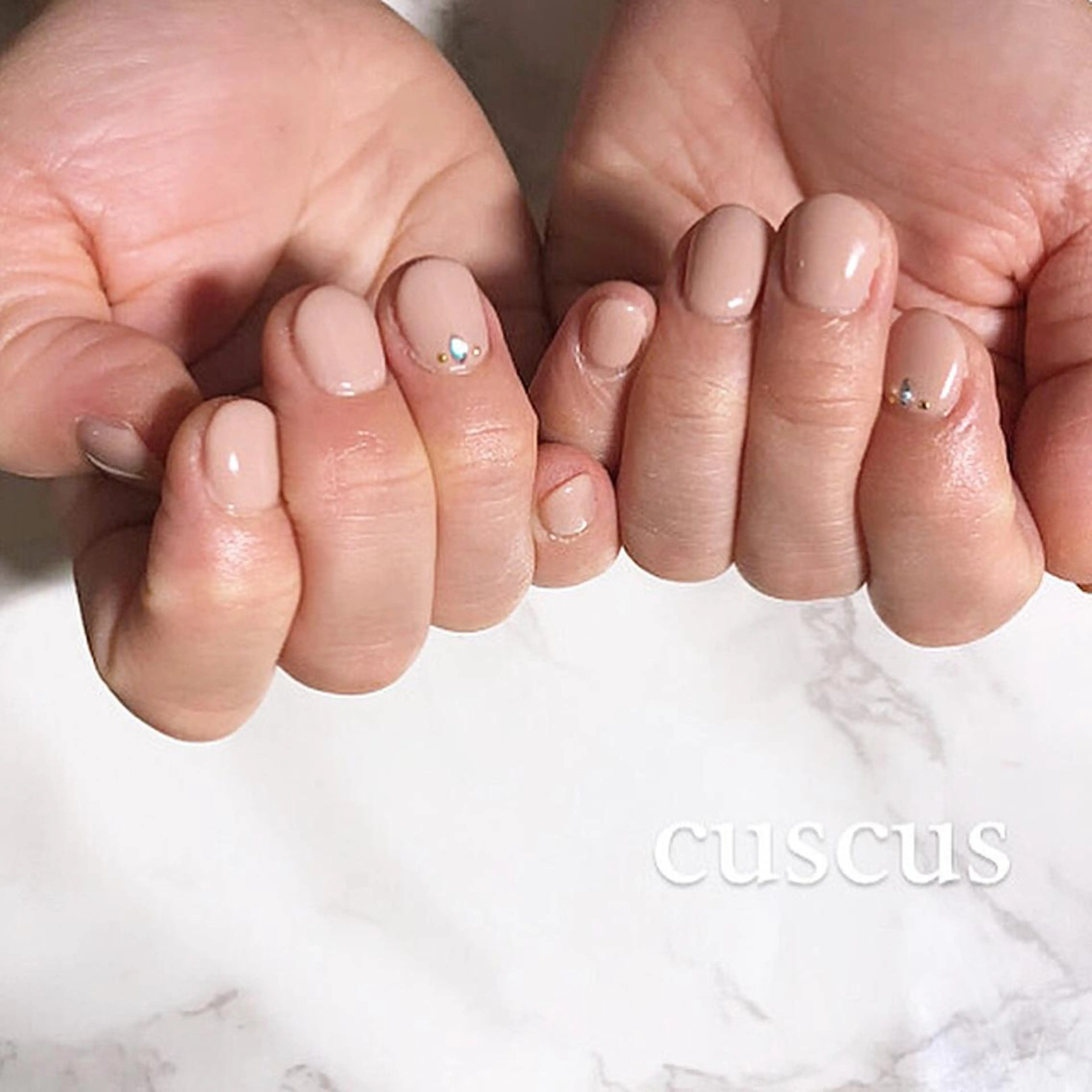 ネイル ハンドネイル ＣＵＳＣＵＳ …ｔ.akiのネイルデザイン