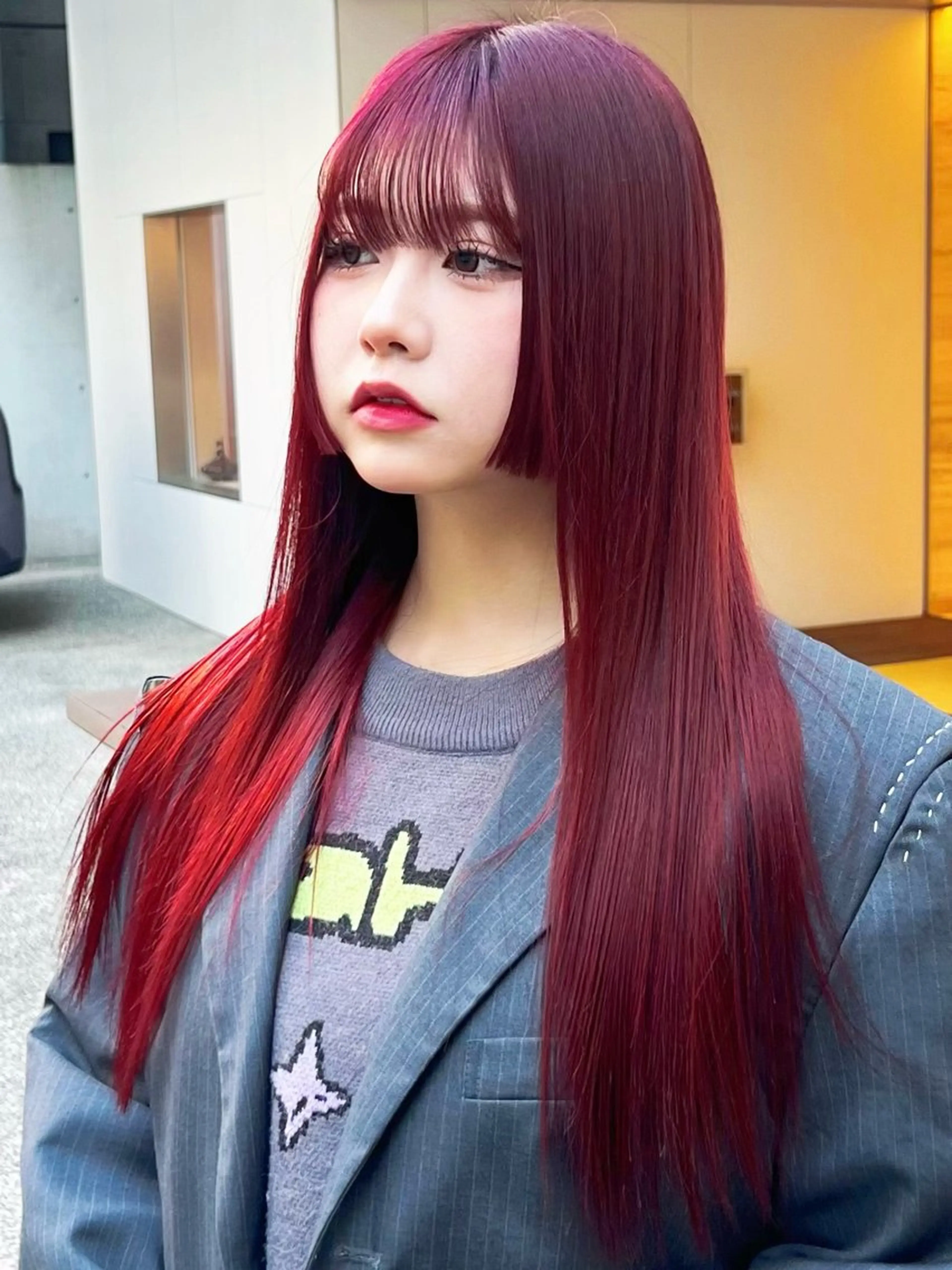 セミロング カラー ボルドーカラー カット ヘアカラー トリートメント ムラ修正💎 艶髪ハイトーン💎のヘアスタイル