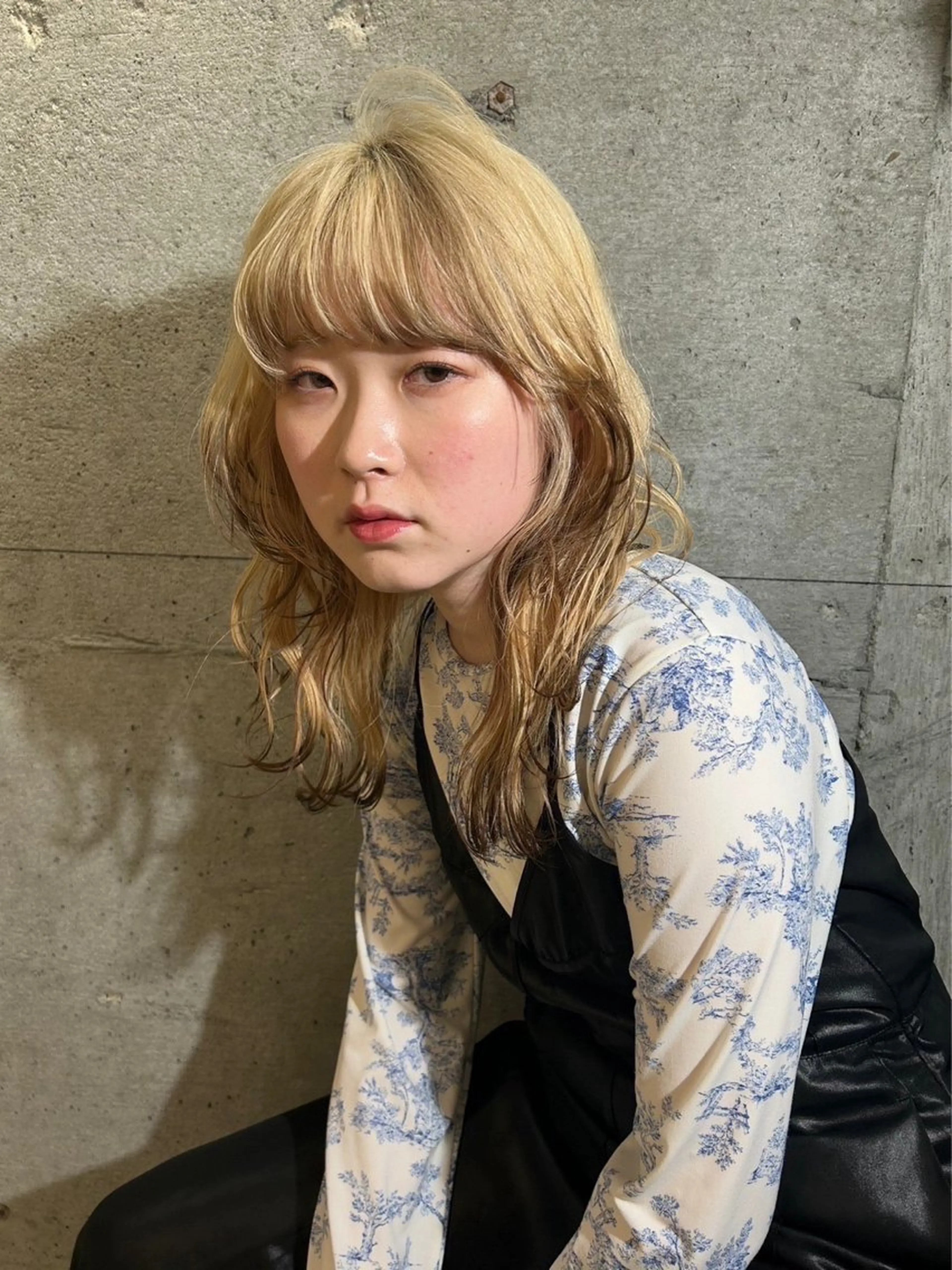 セミロング 松井ゆら/ 酸性ストレート/暖色のヘアスタイル