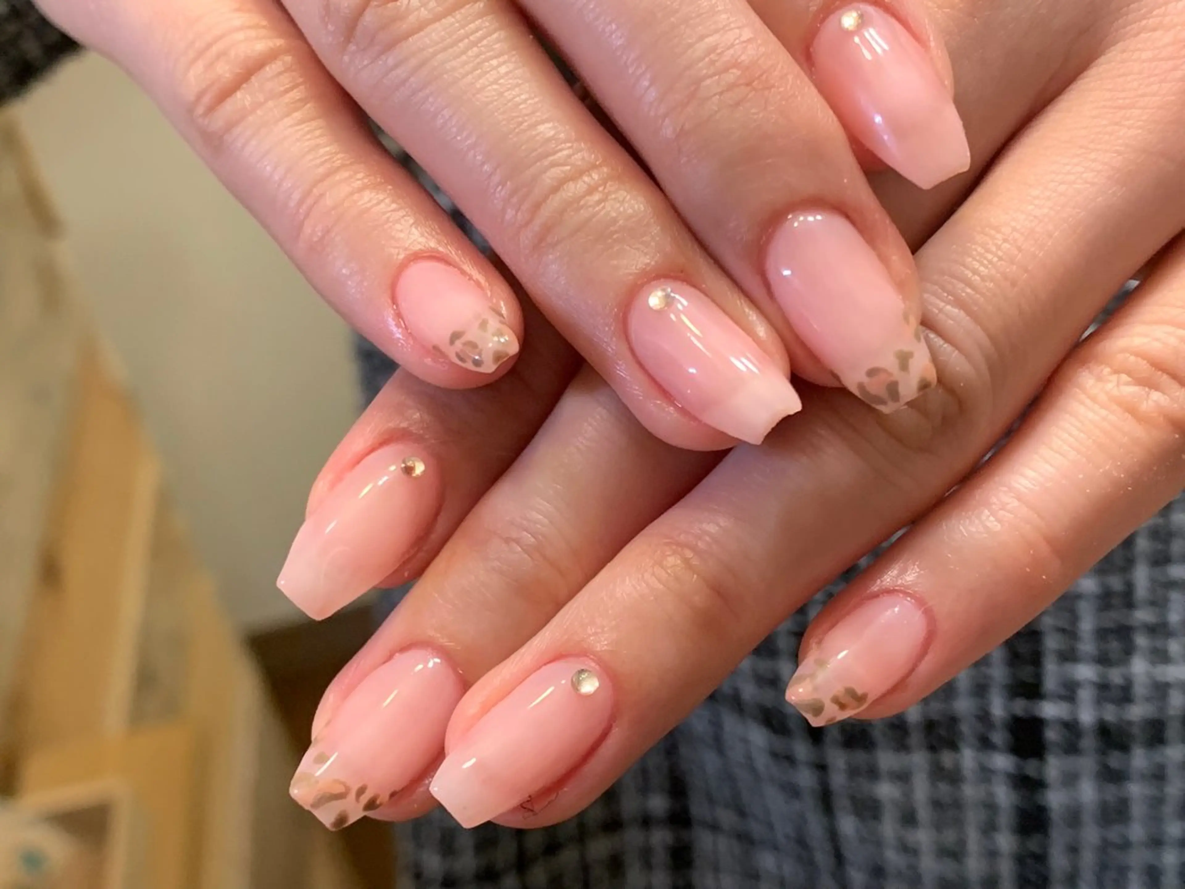 ネイル ハンドネイル NES NAIL所属・さゆり￤推しキャラ ￤ロングネイル🩷のネイルデザイン