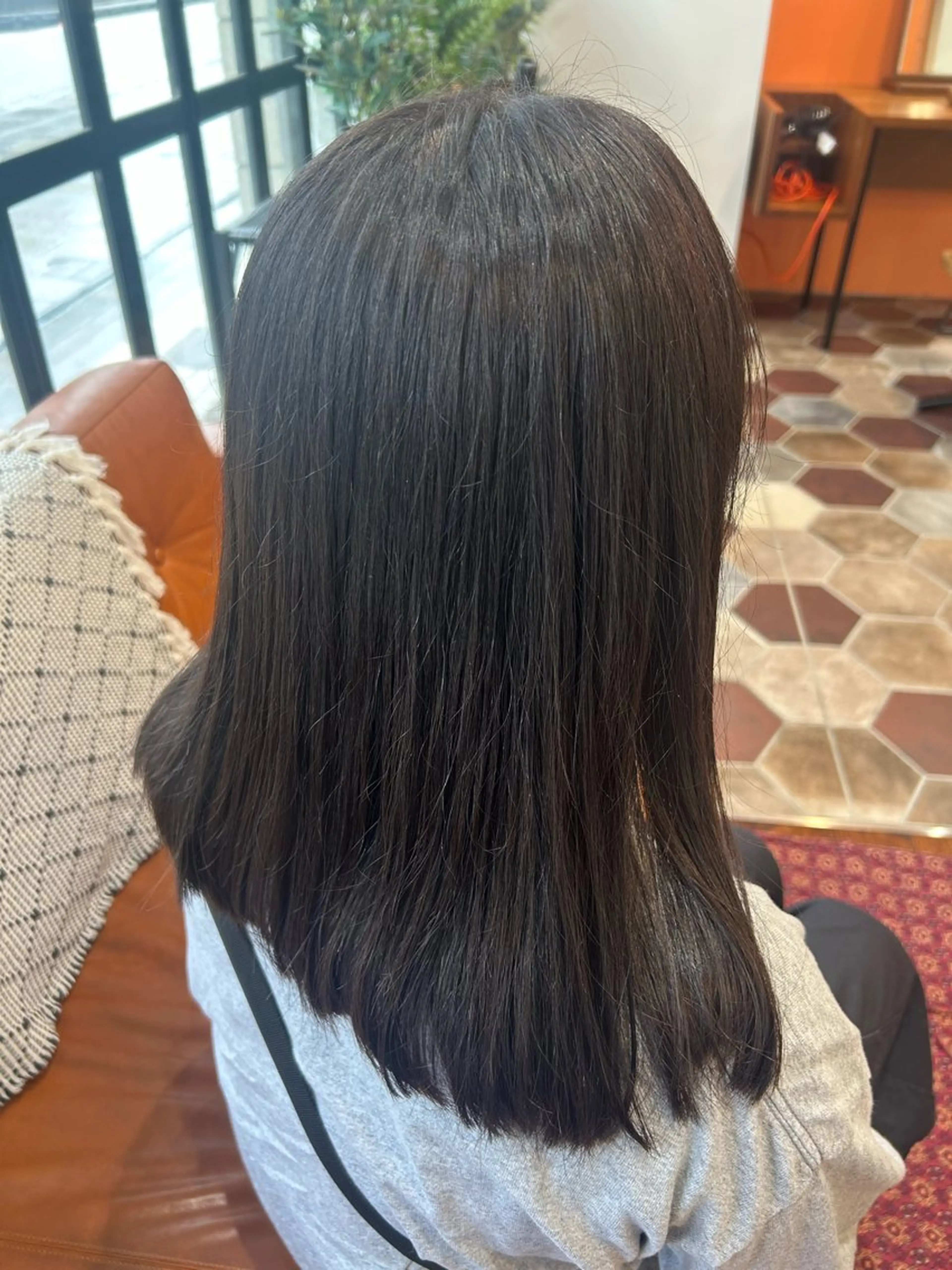 ミディアム カラー ヘアカラー 佐藤 光華のヘアスタイル