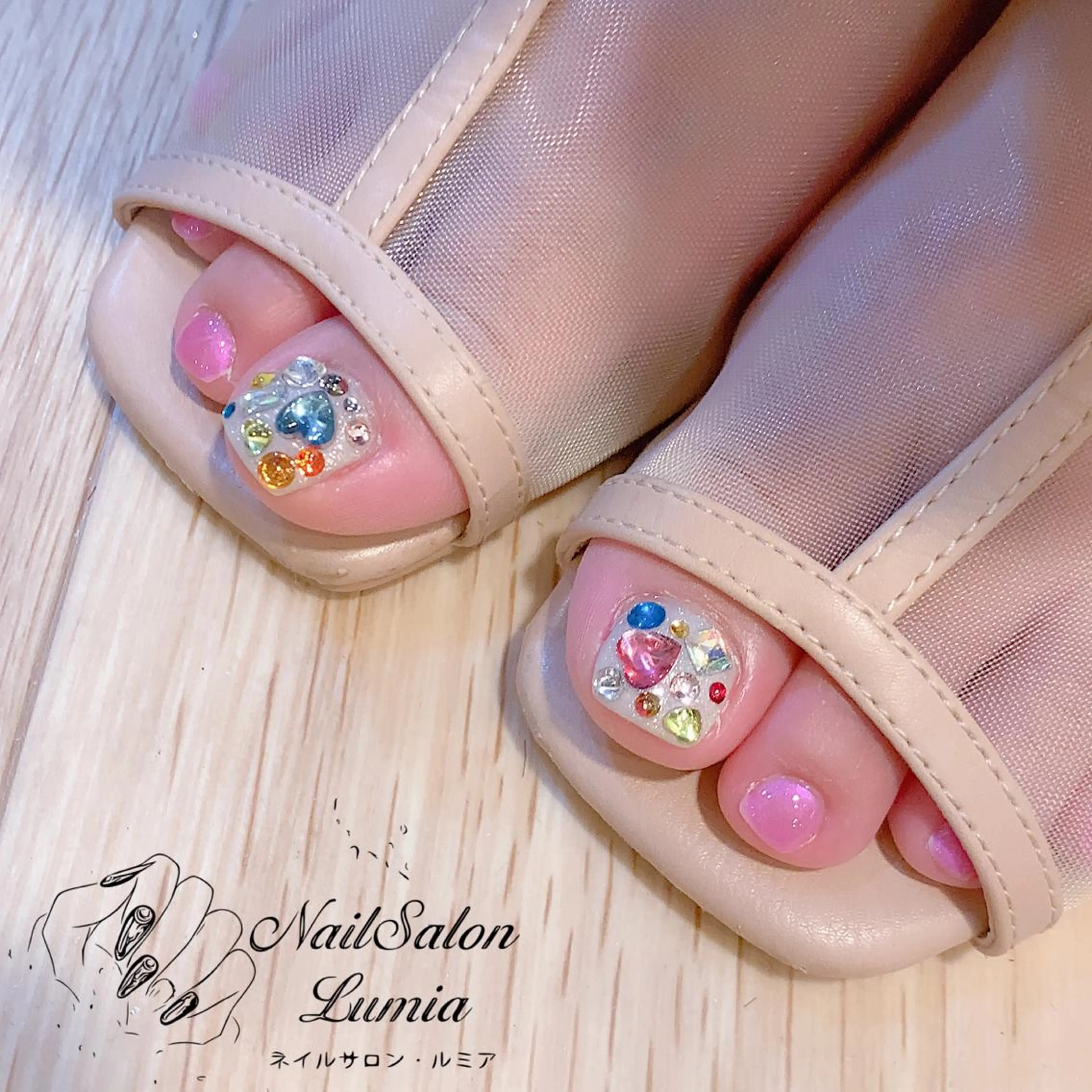 ネイル フットネイル ネイルサロン ルミア Lumia 店長のネイルデザイン