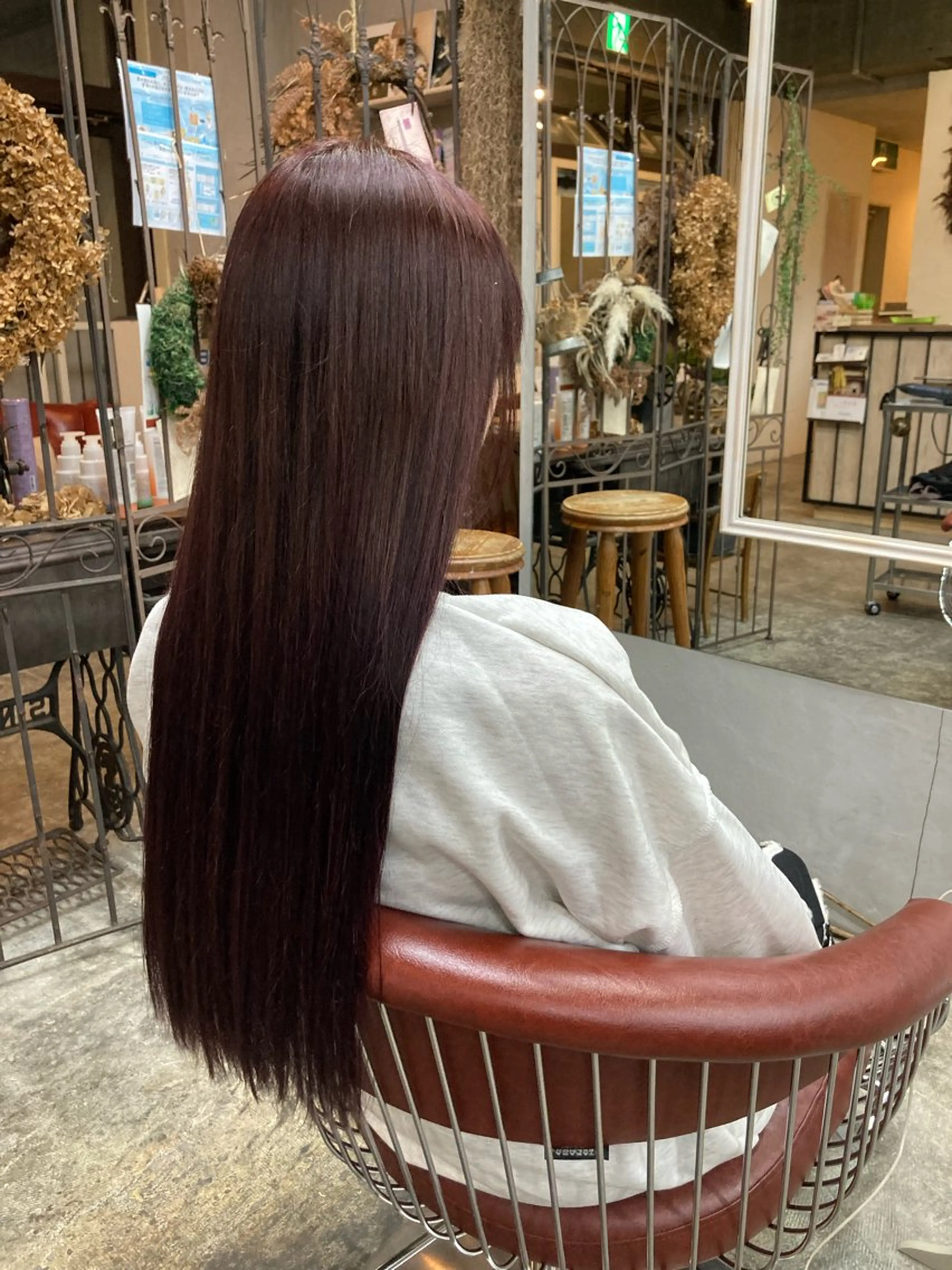 ロング カラー レッドカラー ヘアカラー 新田龍之輔 →メンズ／派手髪のヘアスタイル