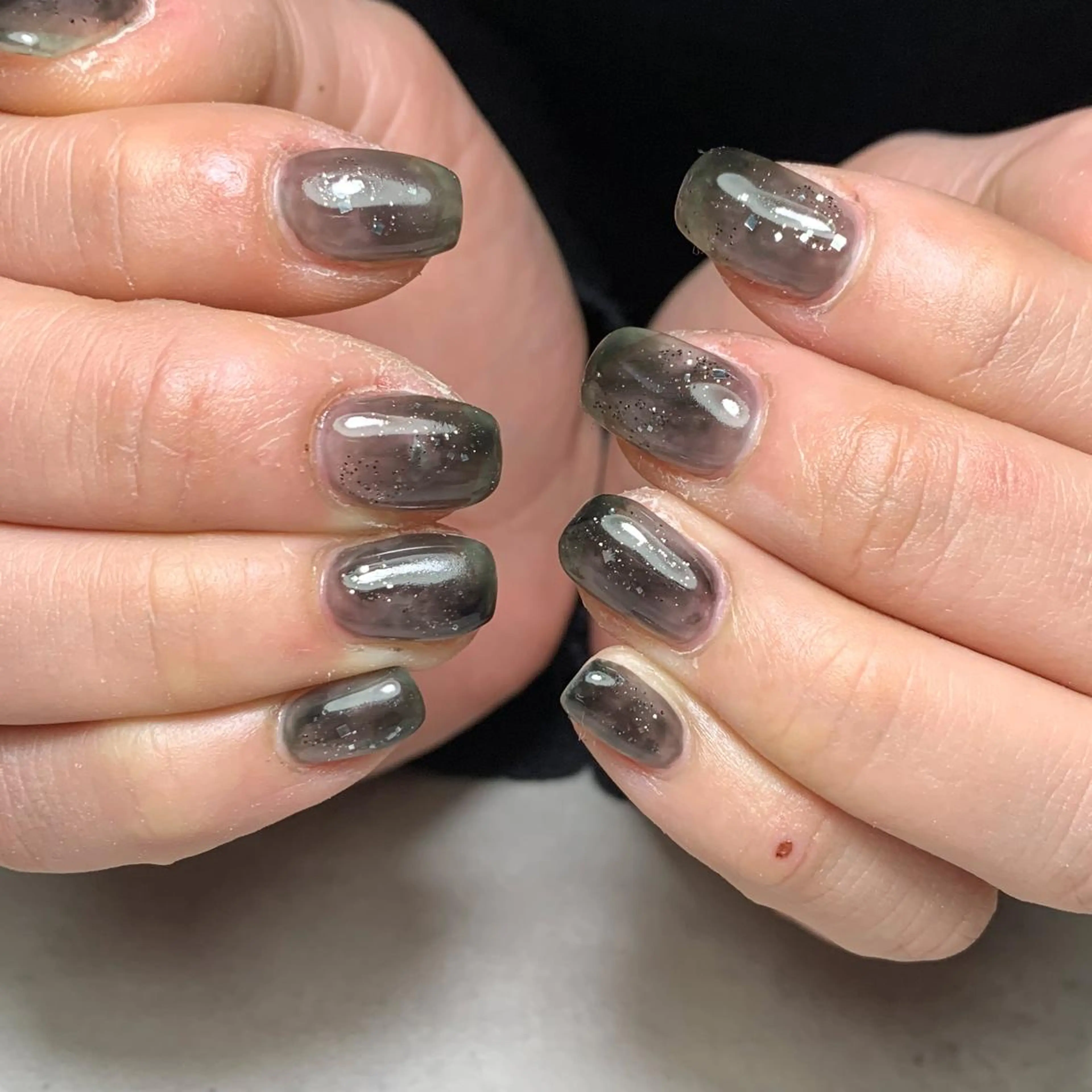 ネイル atelier　FIORITURA所属・FIORITURA aiのネイルデザイン