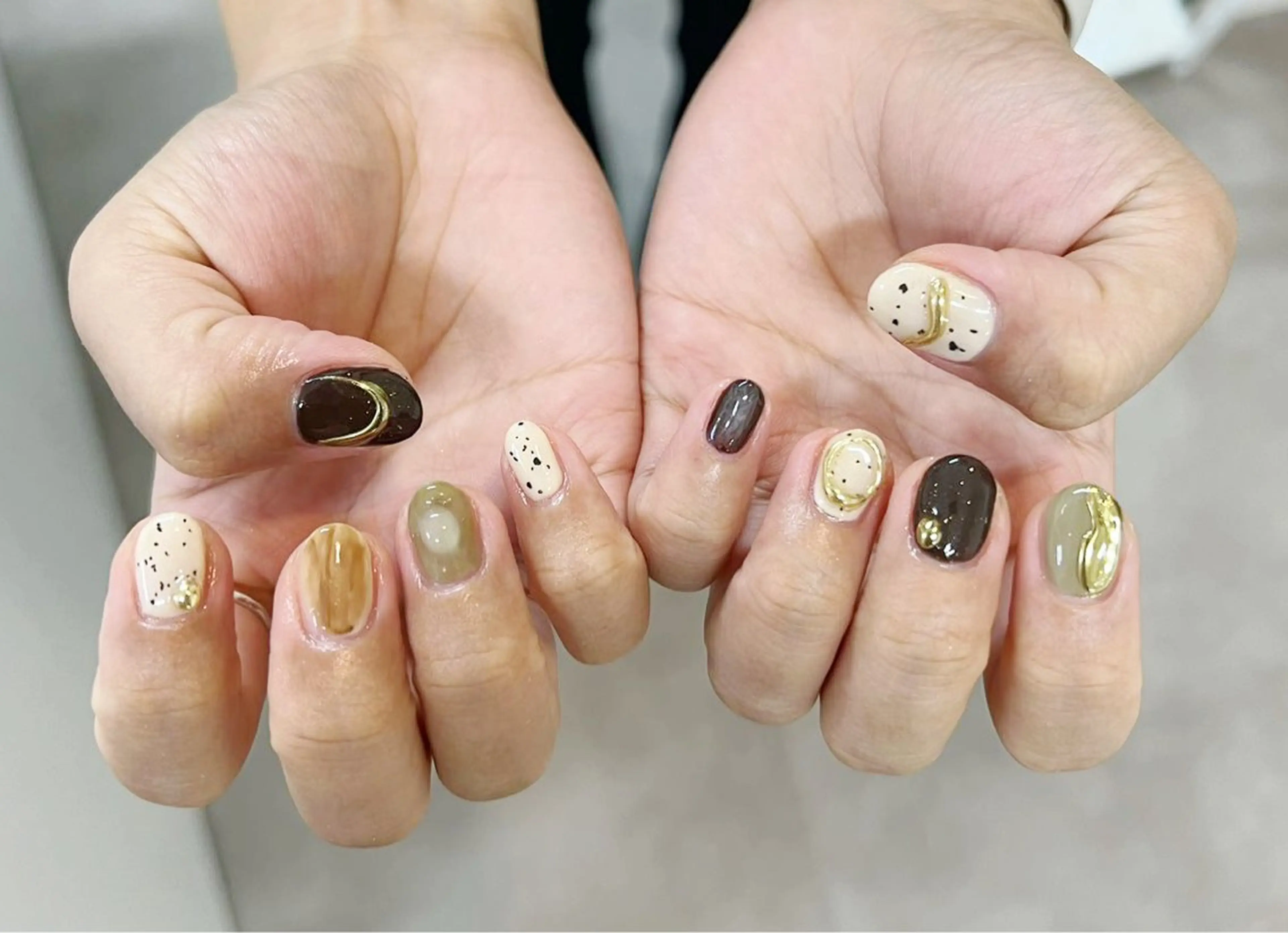 ネイル 宮澤 ミナのネイルデザイン