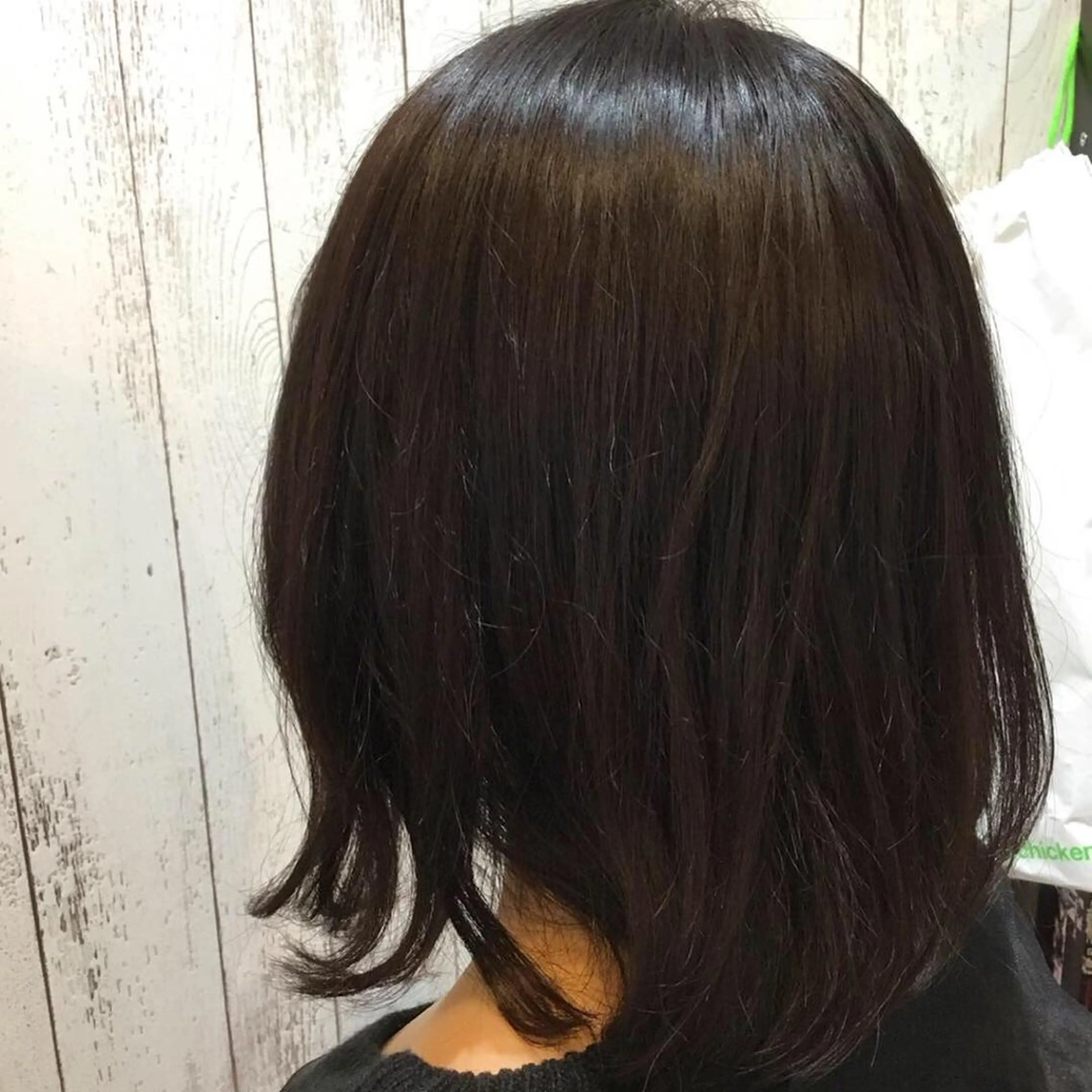 ミディアム カラー embrace エンブレイスのヘアスタイル