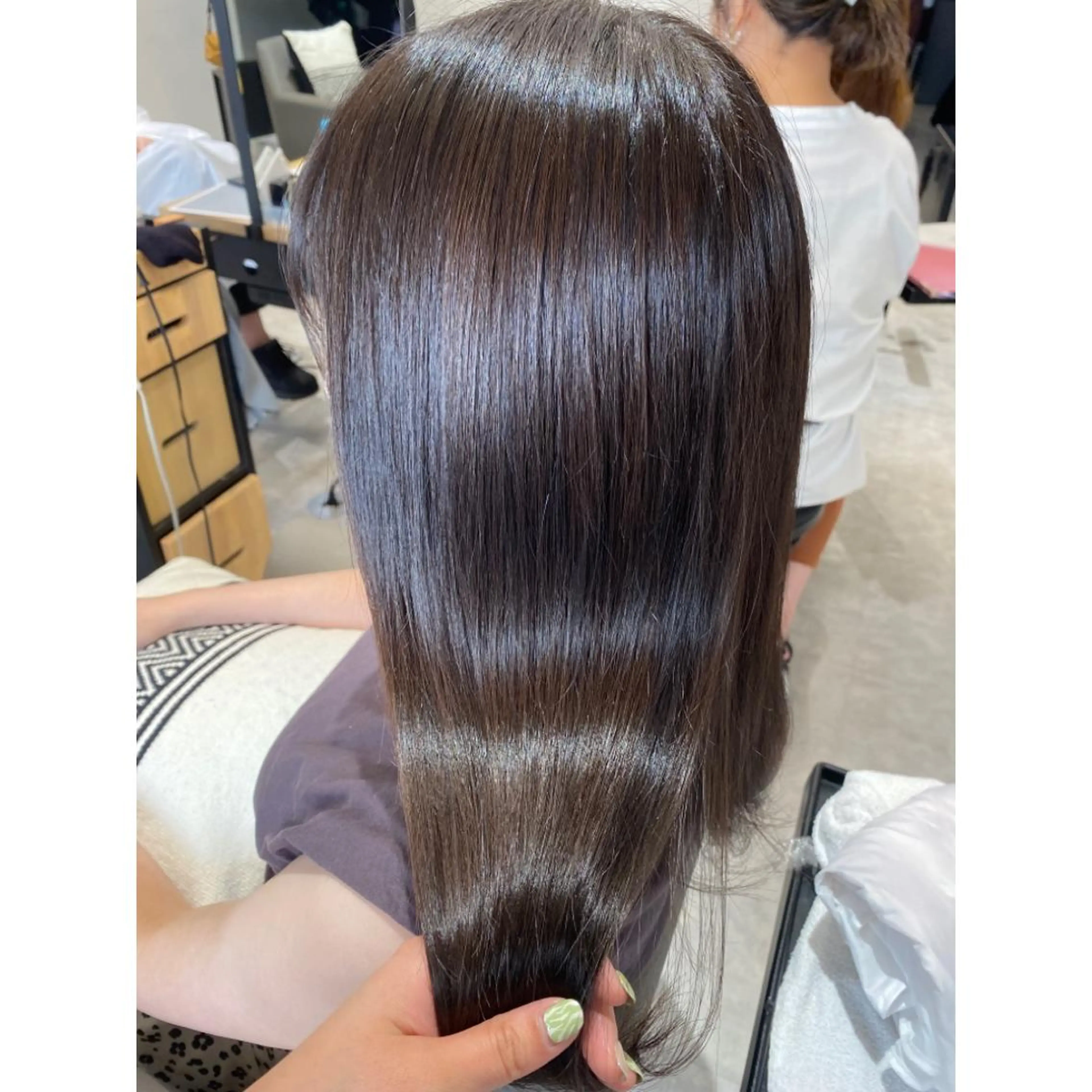 ロング トリートメント 小國 綾かのヘアスタイル