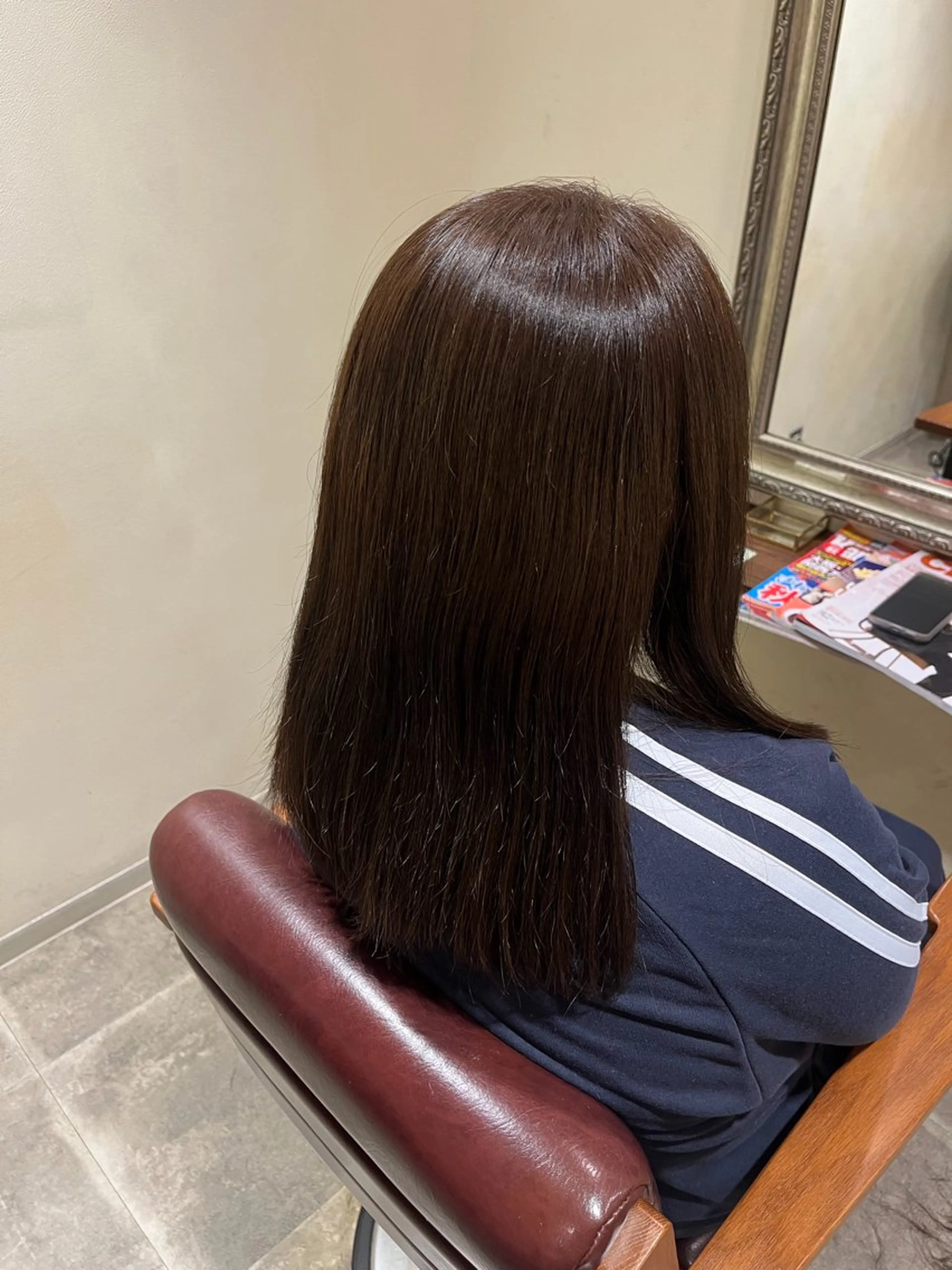 セミロング カラー 西村 さくらのヘアスタイル