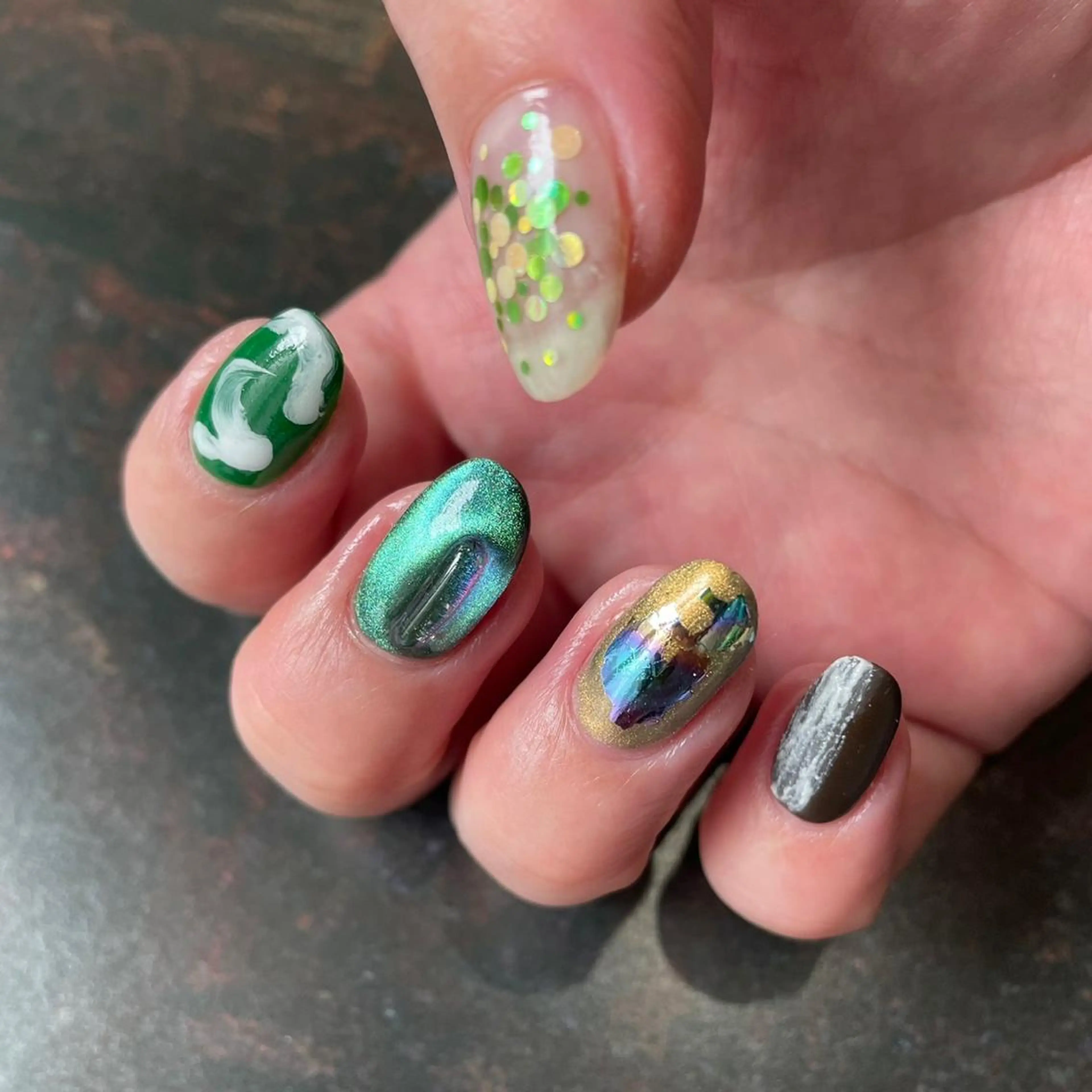 ネイル neouv所属・NEOUV NAILのネイルデザイン