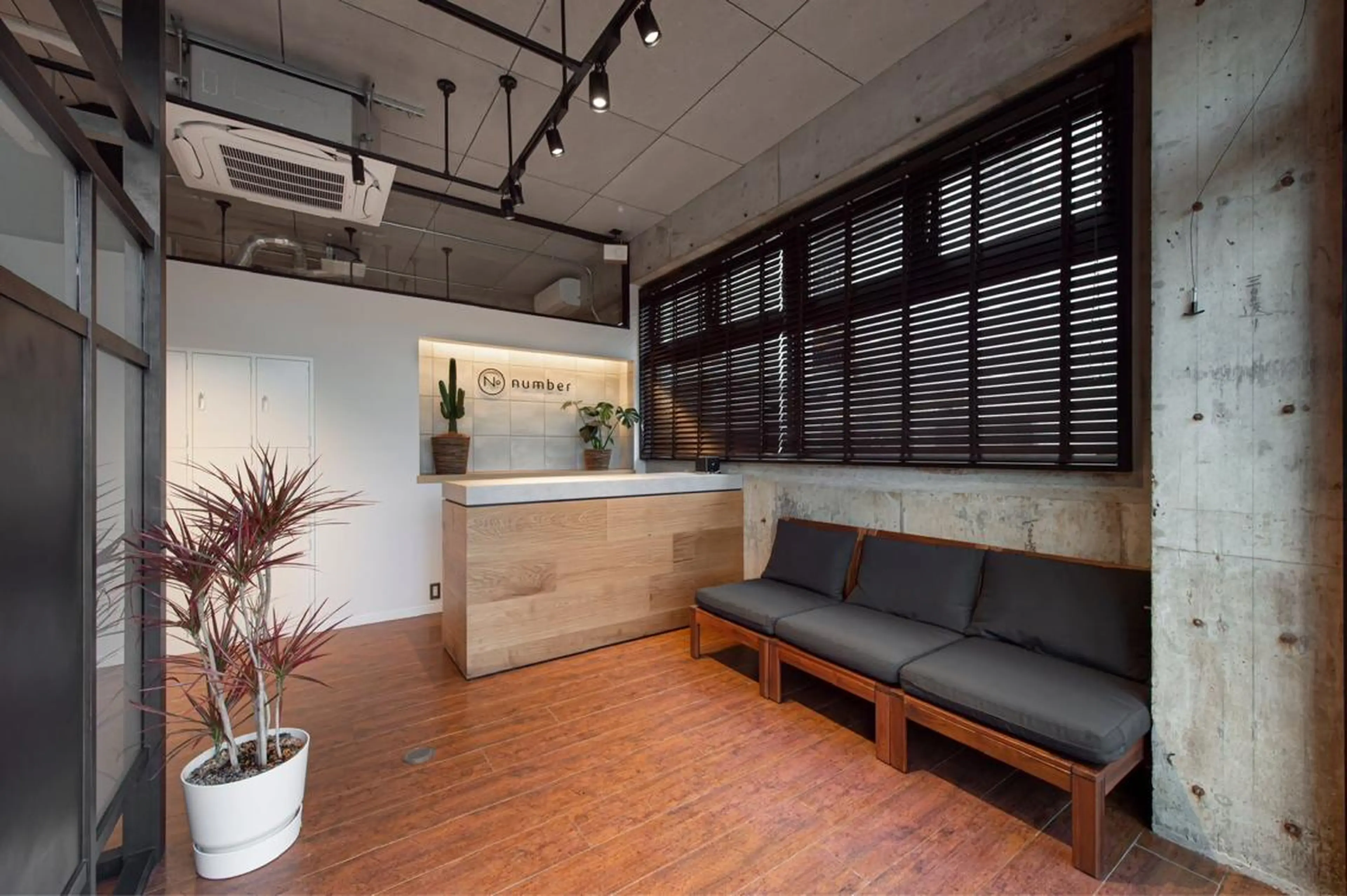 ブリーチ/暖色❤️ 岸谷真幸のヘアスタイル