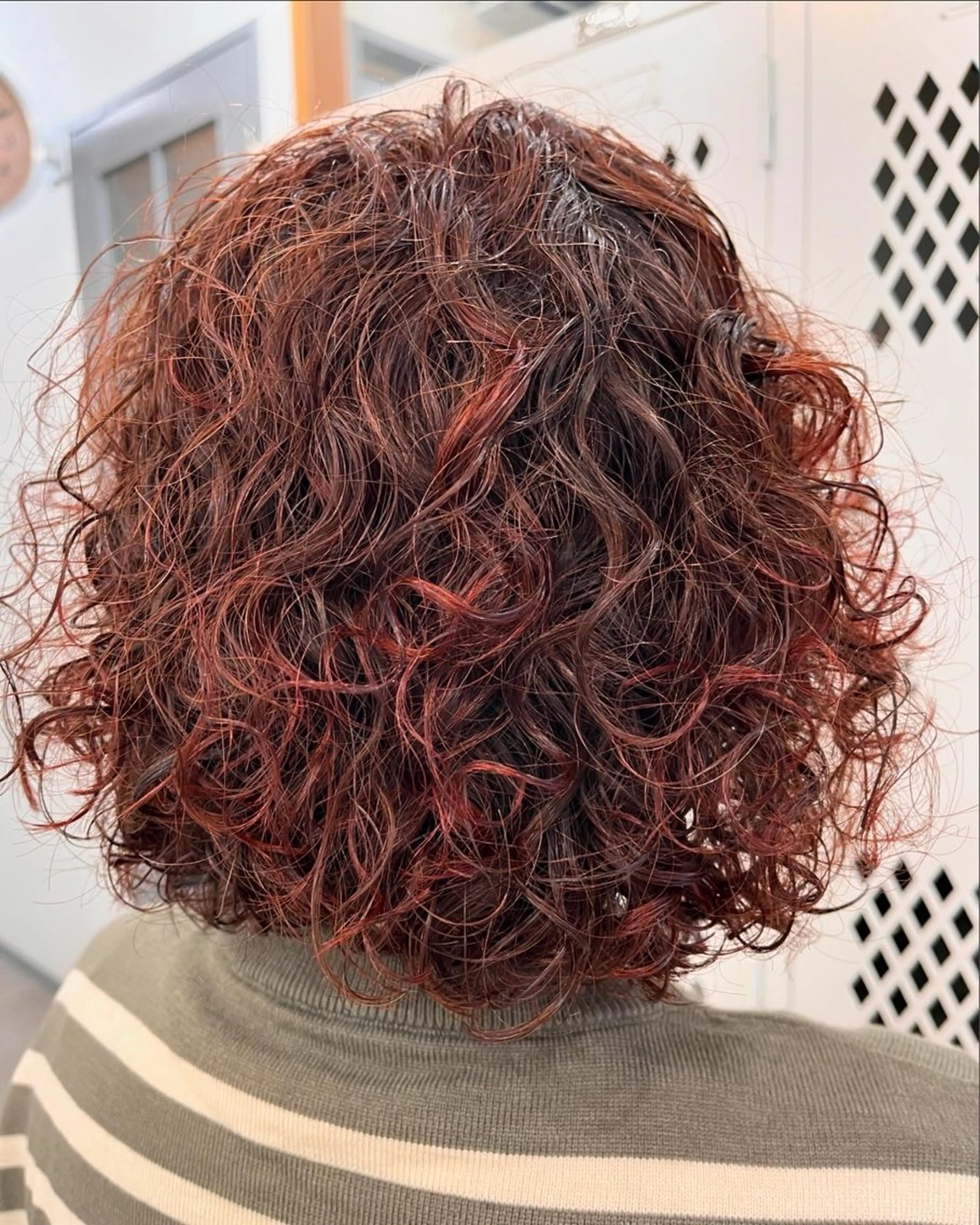 ミディアム カラー パーマ 森田 菜留美のヘアスタイル