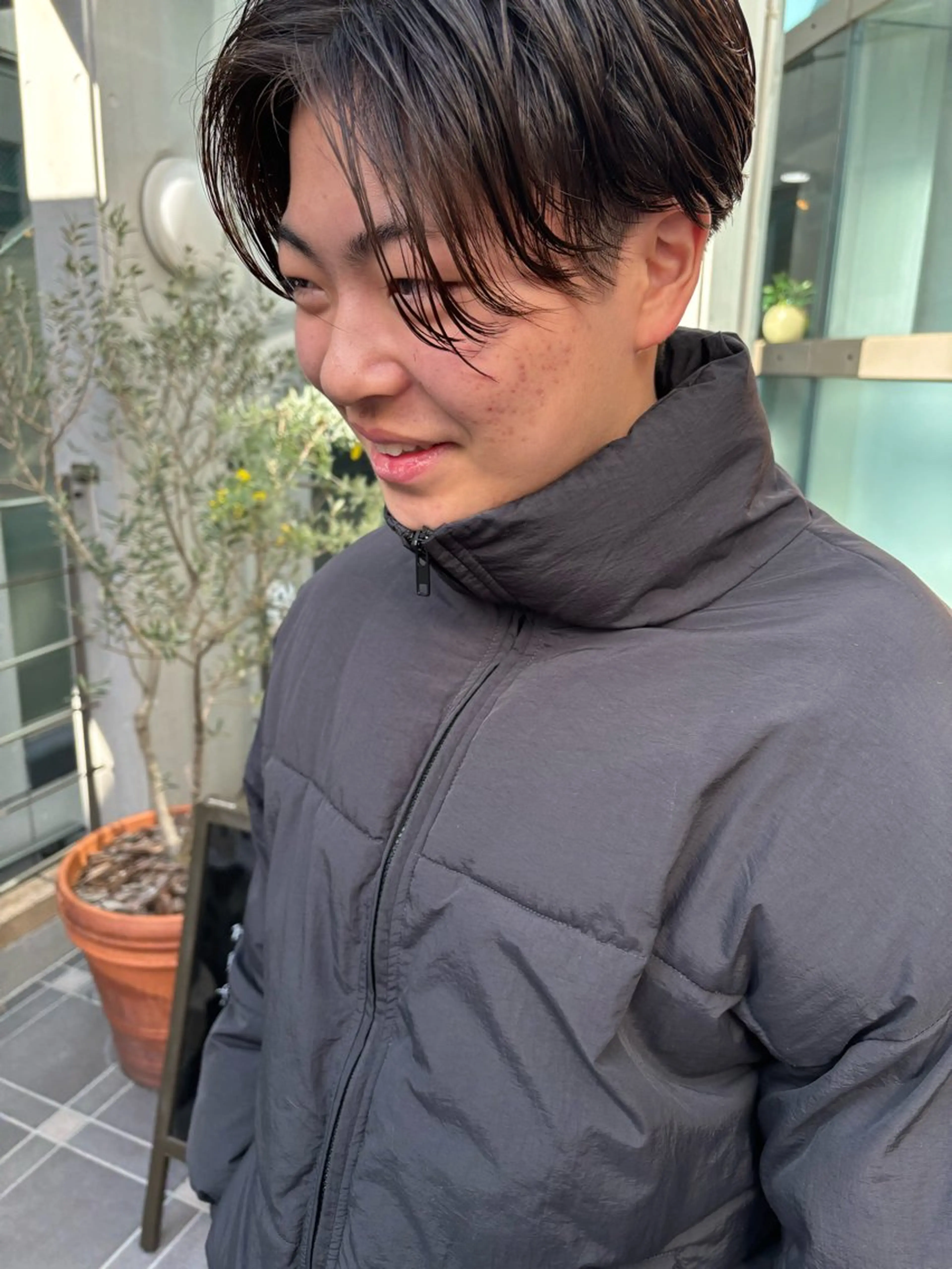 ショート パーマ メンズ 池田理紗/メンズ カット/切りっぱなしのヘアスタイル