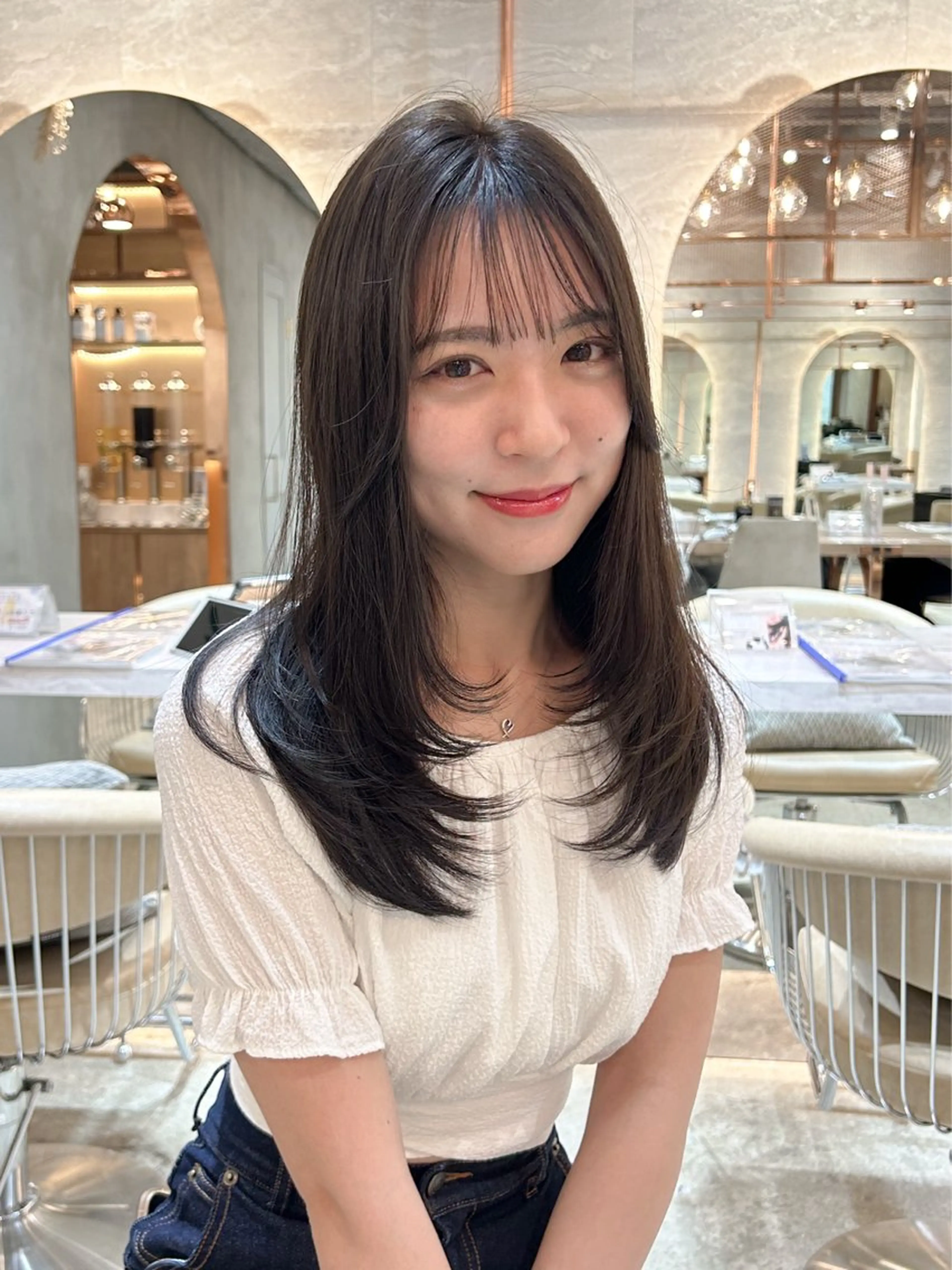 セミロング カラー 透明感カラー 韓国風ヘア レイヤーカット ヘアカラー 韓国ヘア🇰🇷／艶 カラー🫧/木村和生のヘアスタイル