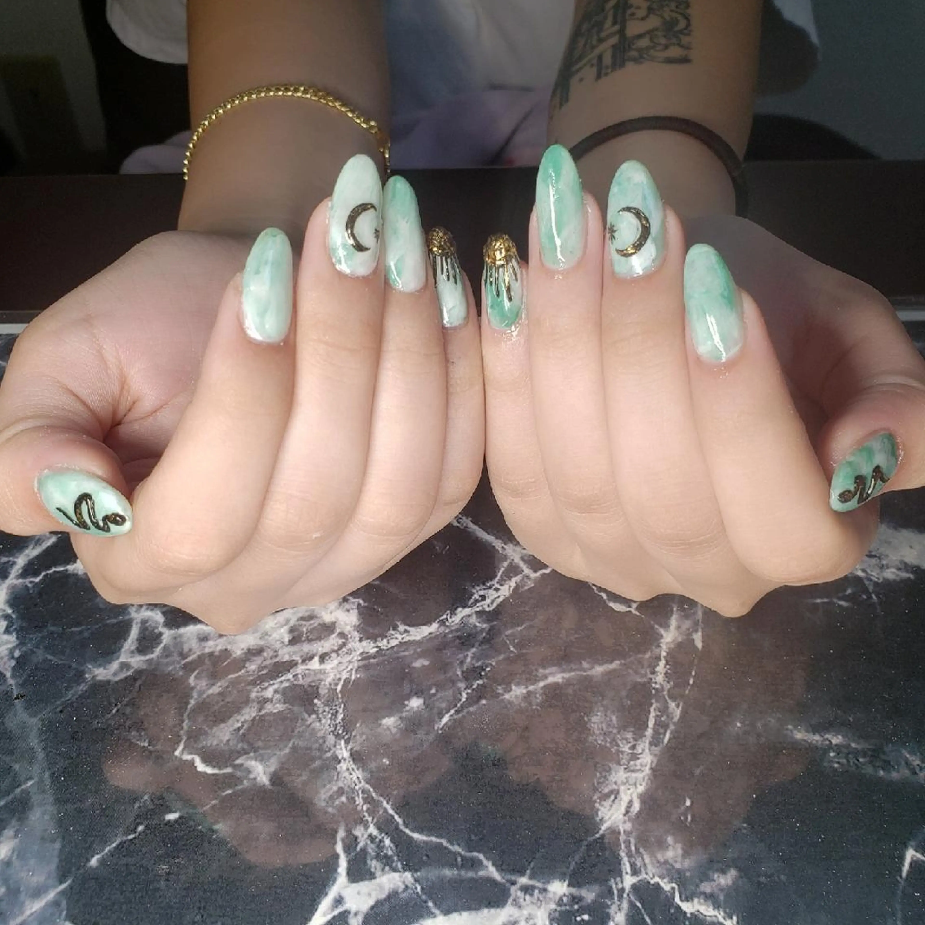 ショート ネイル クロキ 。のネイルデザイン