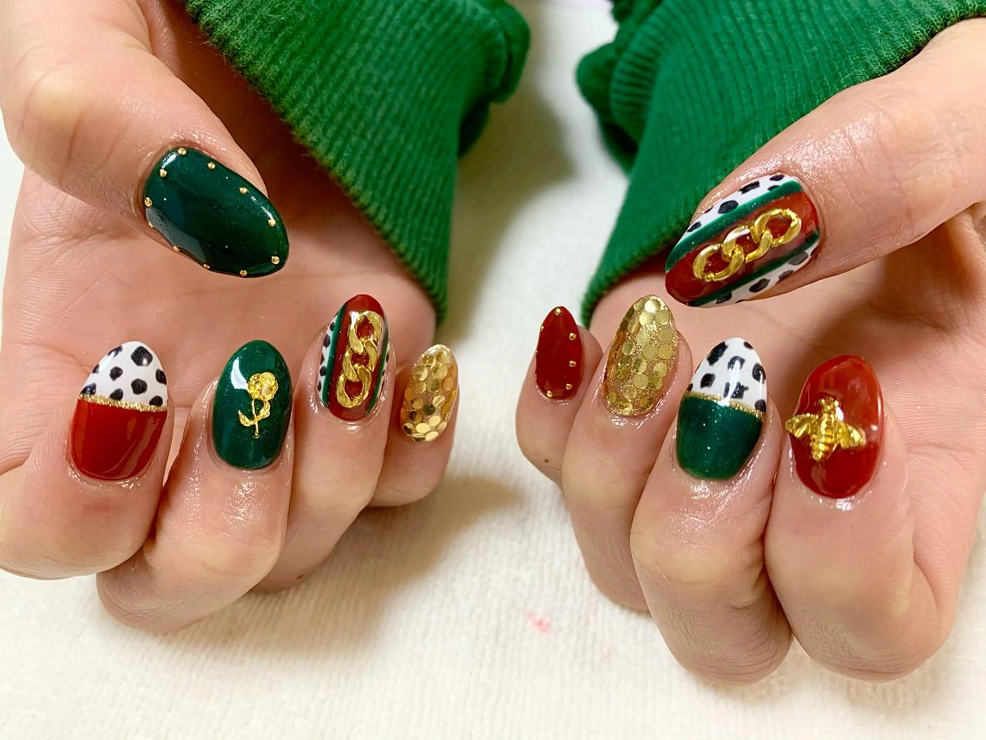 ネイル 持ち込み ハンドネイル 手塚 里奈のネイルデザイン