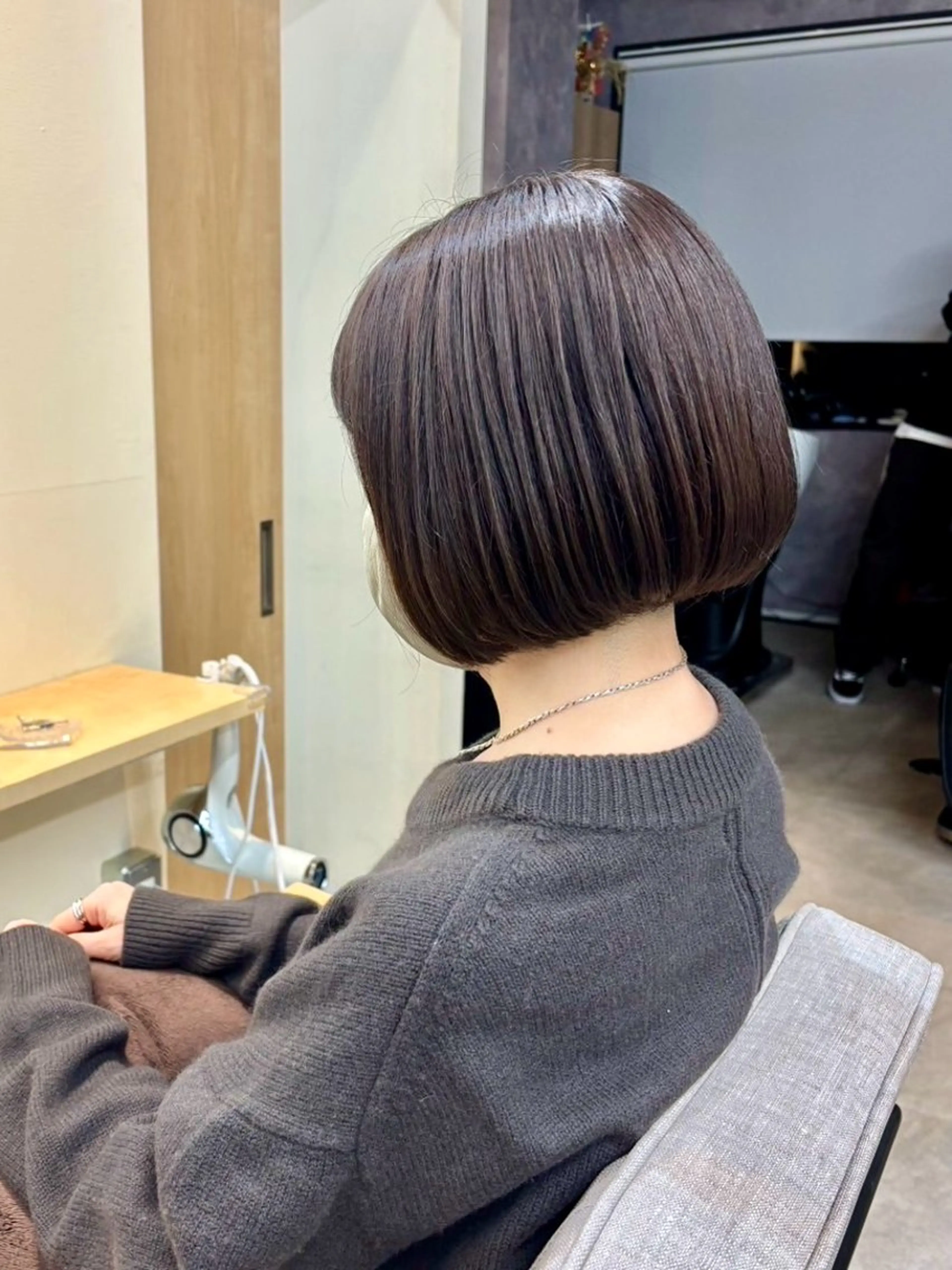 ミディアム カット ヘアカラー トリートメント 桜木町2分/くびれ /ボブ/ナチュラルのヘアスタイル