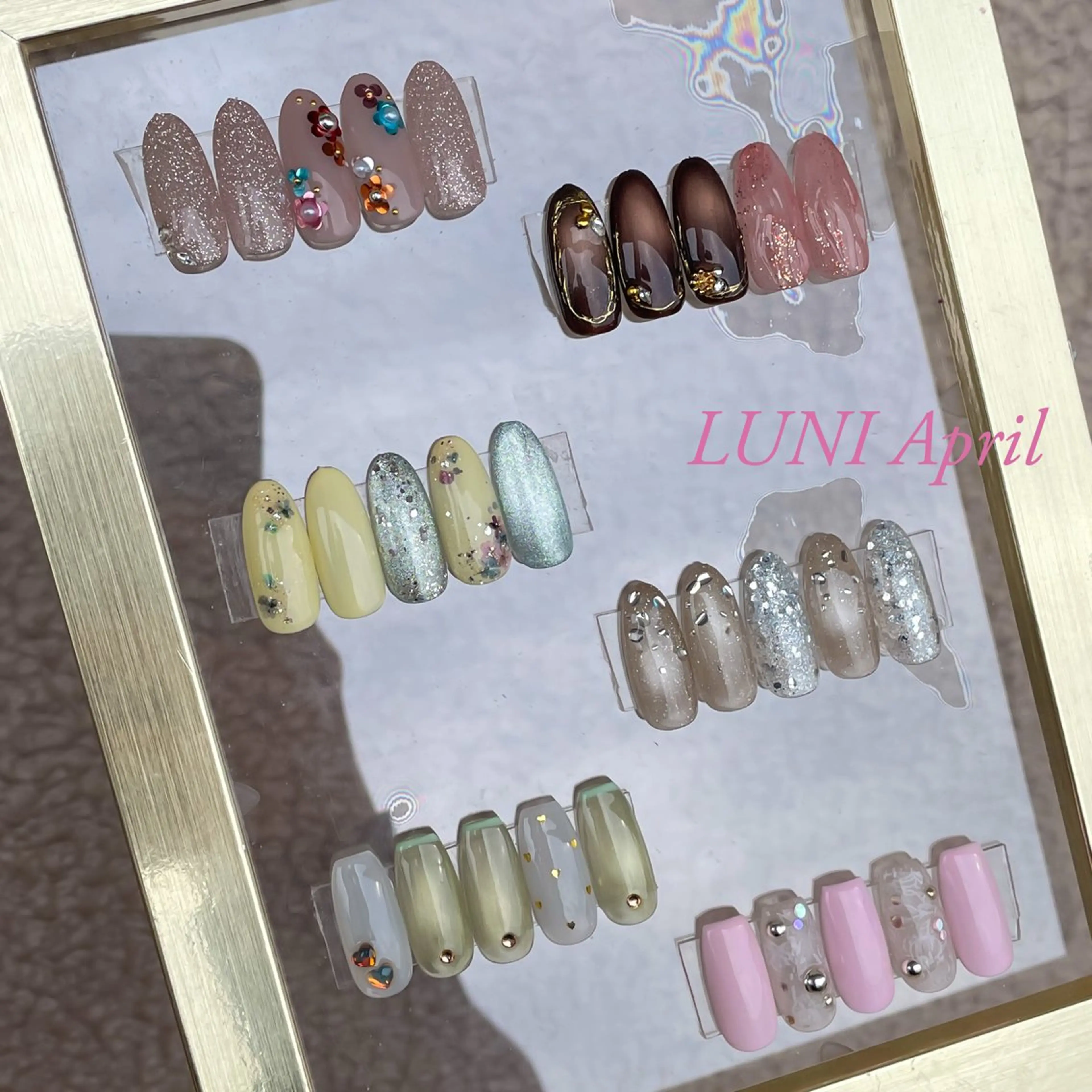 《人気!4月限定価格🌷》季節のLUNIデザイン♡/オフ込み/カラー/パーツ変更できます【写真下段menu】の写真