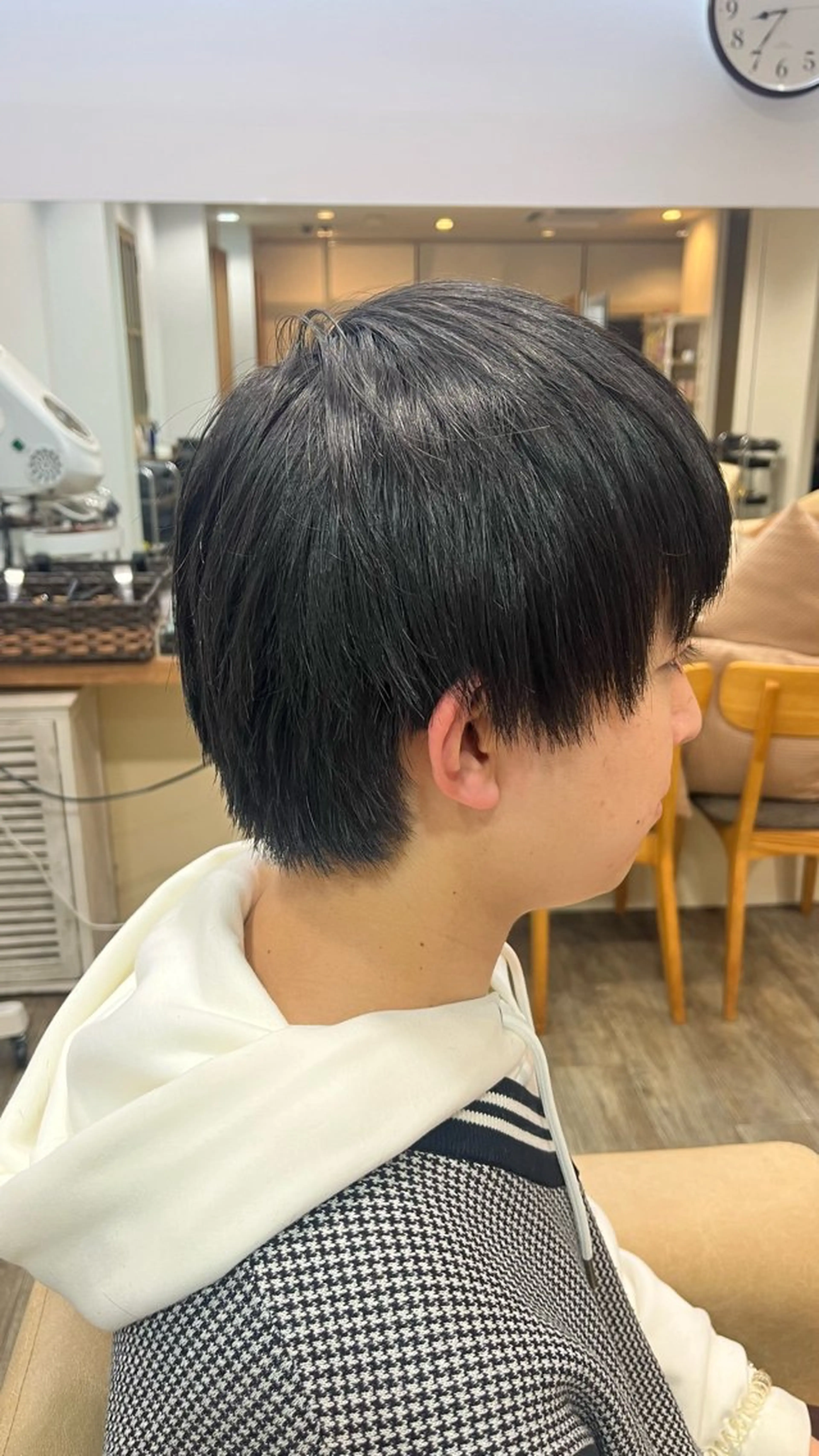 メンズ 透明感/ハイトーン Annaのヘアスタイル