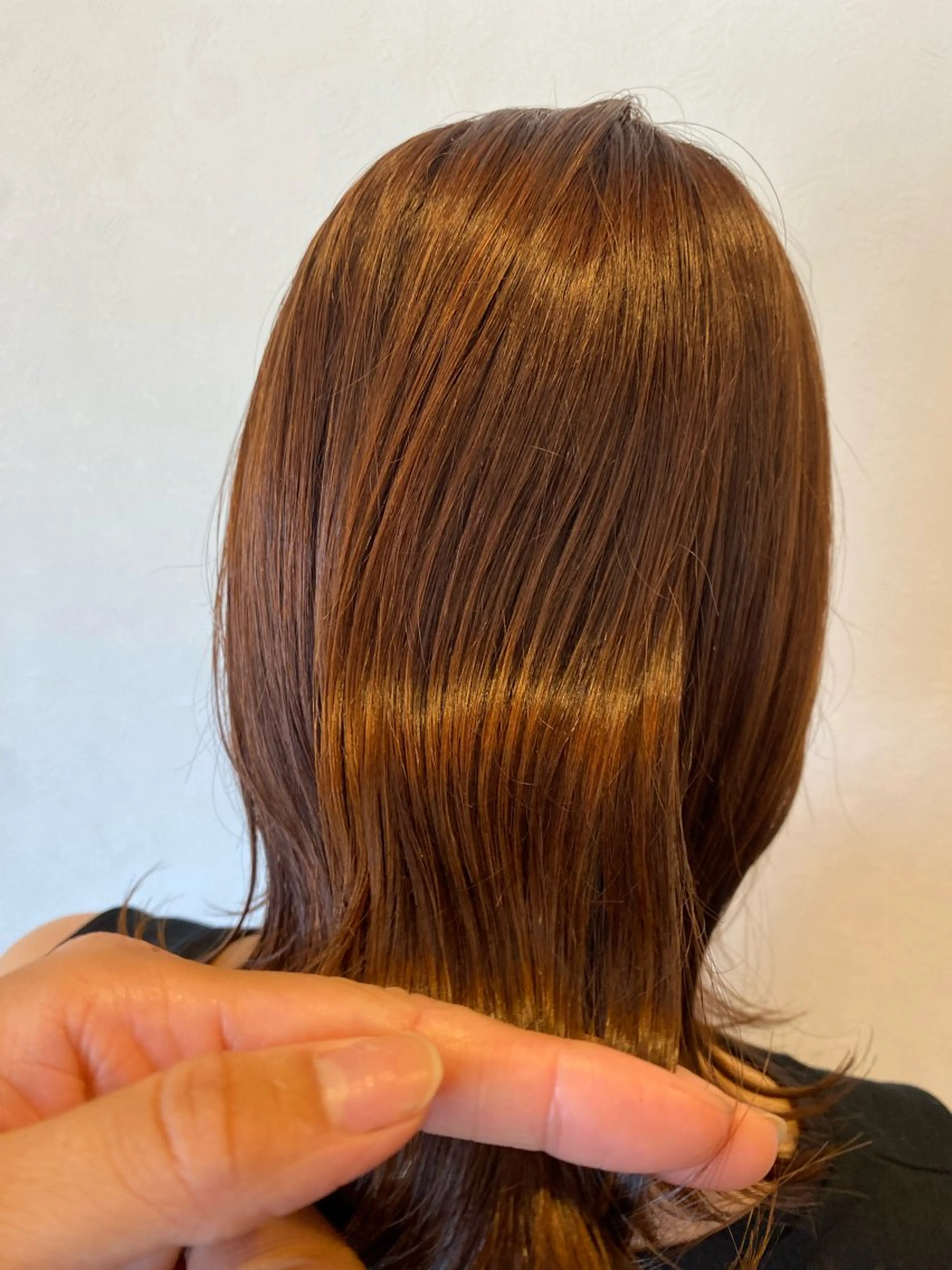 ミディアム カット ヘアカラー 美容室Limb所属・髪質改善/縮毛/小林 水葵のヘアスタイル