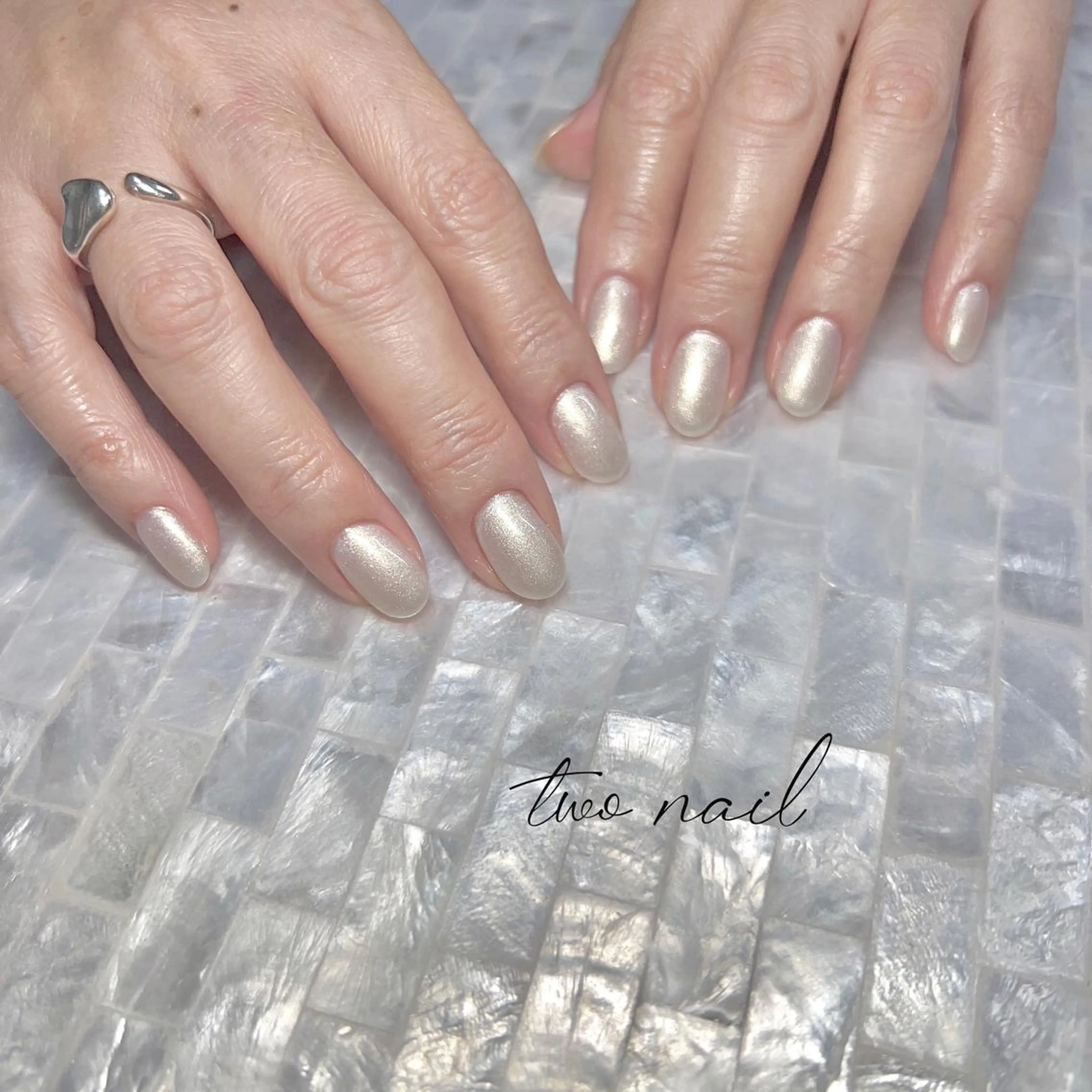 ネイル アートネイル フットネイル ハート キラキラネイル ニュアンスネイル ハンドネイル two nailのネイルデザイン