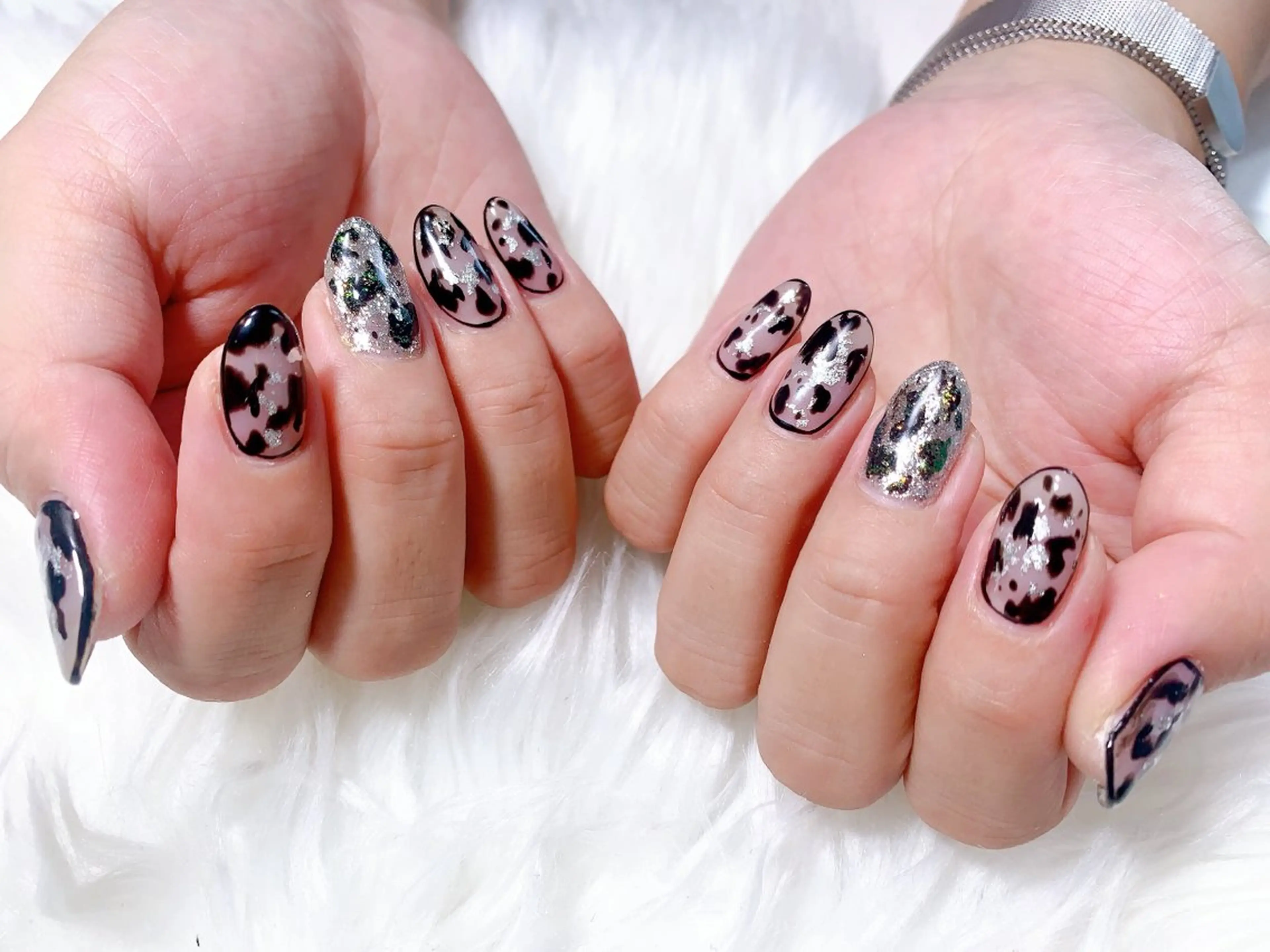 ネイル 高島 夏海のネイルデザイン