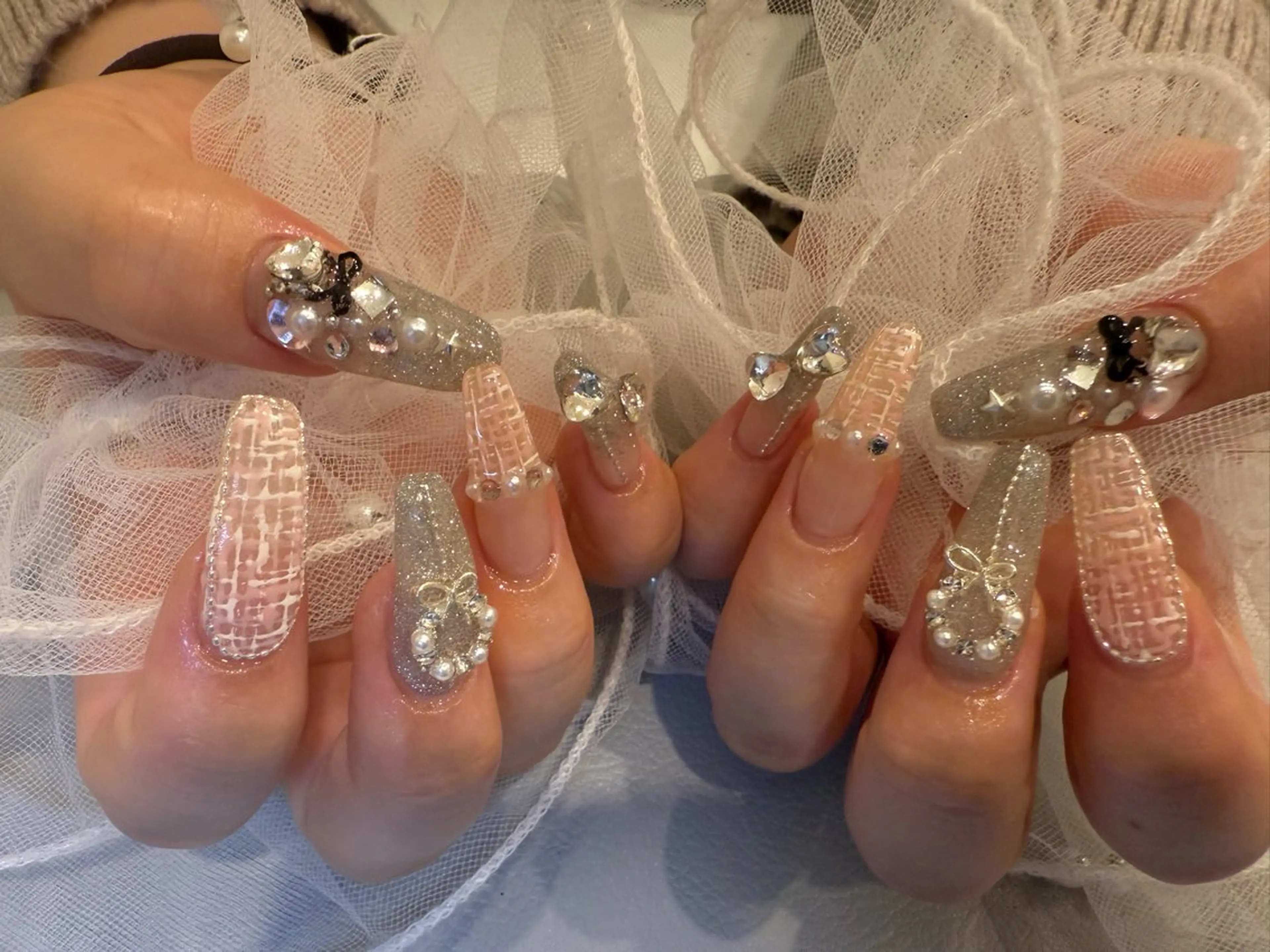 ネイル 冬ネイル クリスマス ハンドネイル nail e.sのネイルデザイン