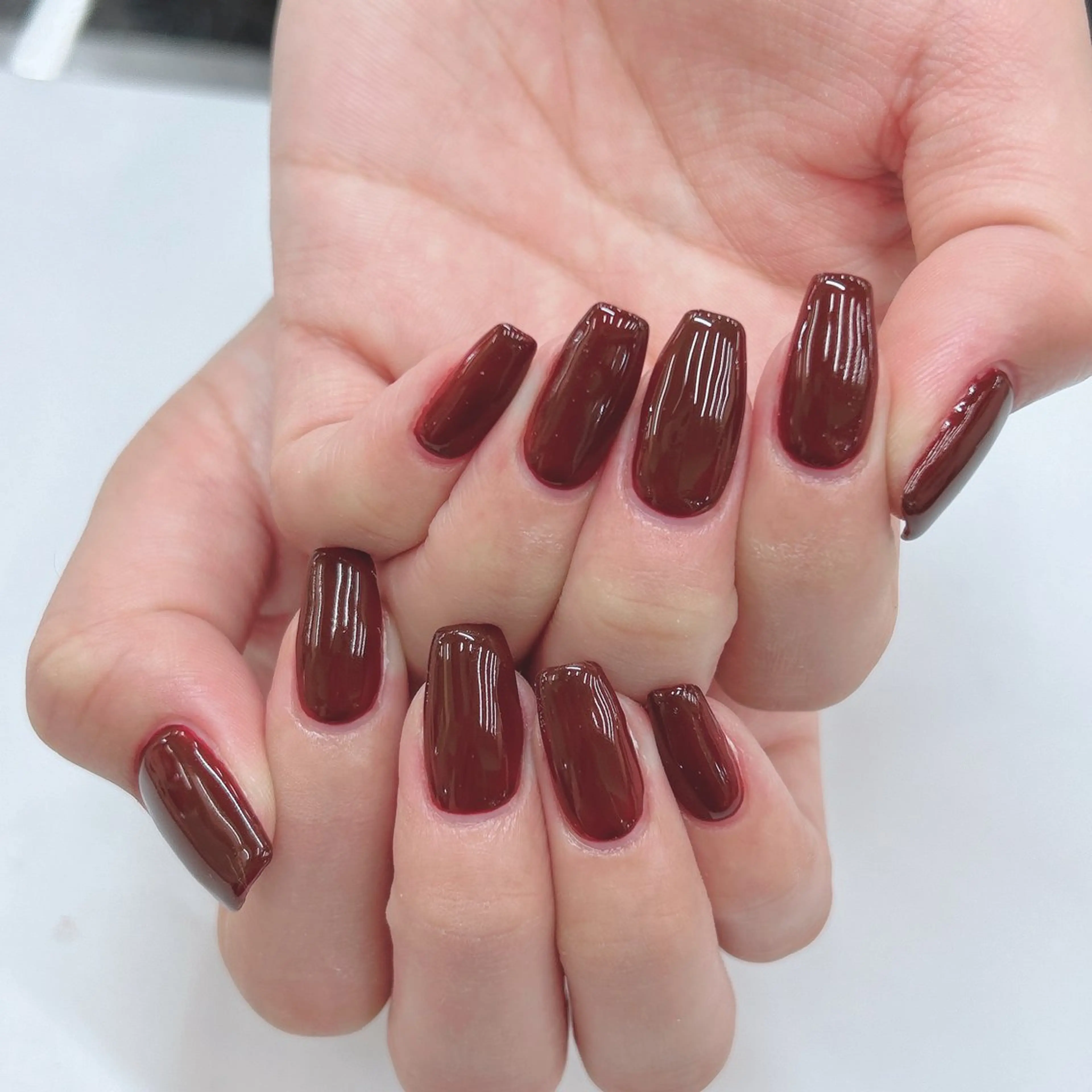 ネイル ボルドー MAXKELLY TSUGUMIのネイルデザイン