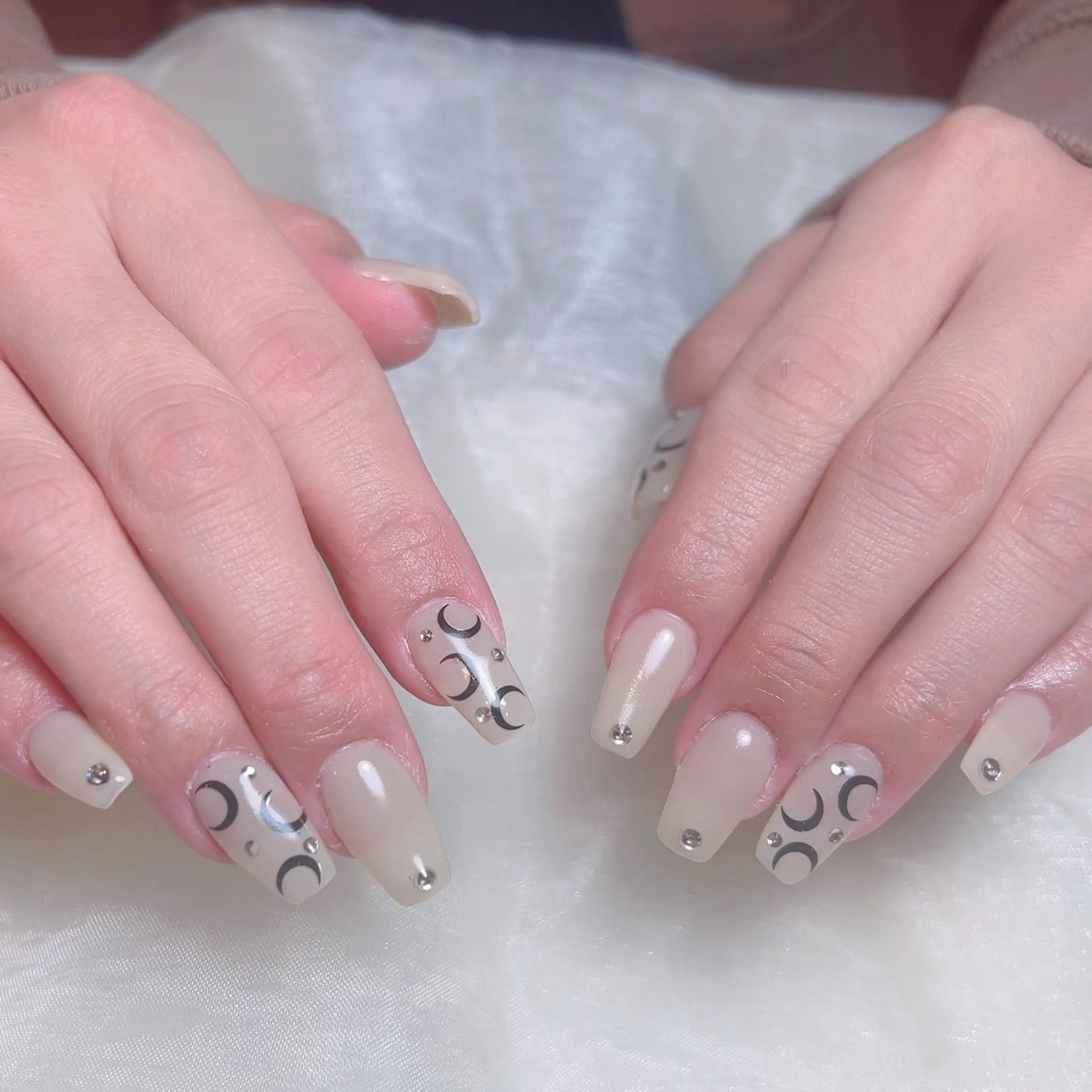 メンズ ネイル メンズ韓国風 アートネイル オーロラネイル ガーリー キラキラネイル ハンドネイル Nail salon 木にいるのネイルデザイン