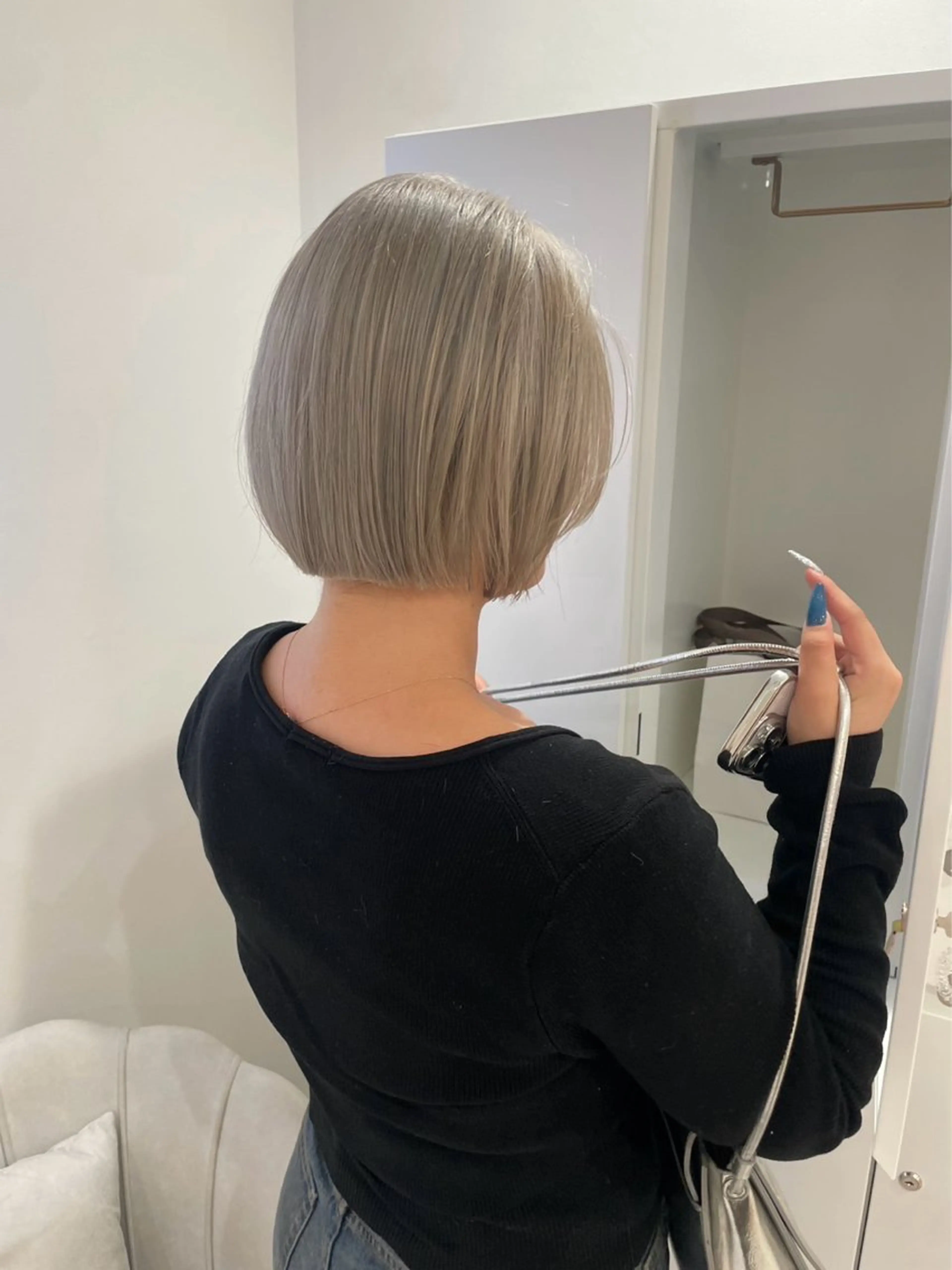 ショート ボブ ヘアカラー トリートメント ハルナ/ハイトーン‎ /lond uluのヘアスタイル