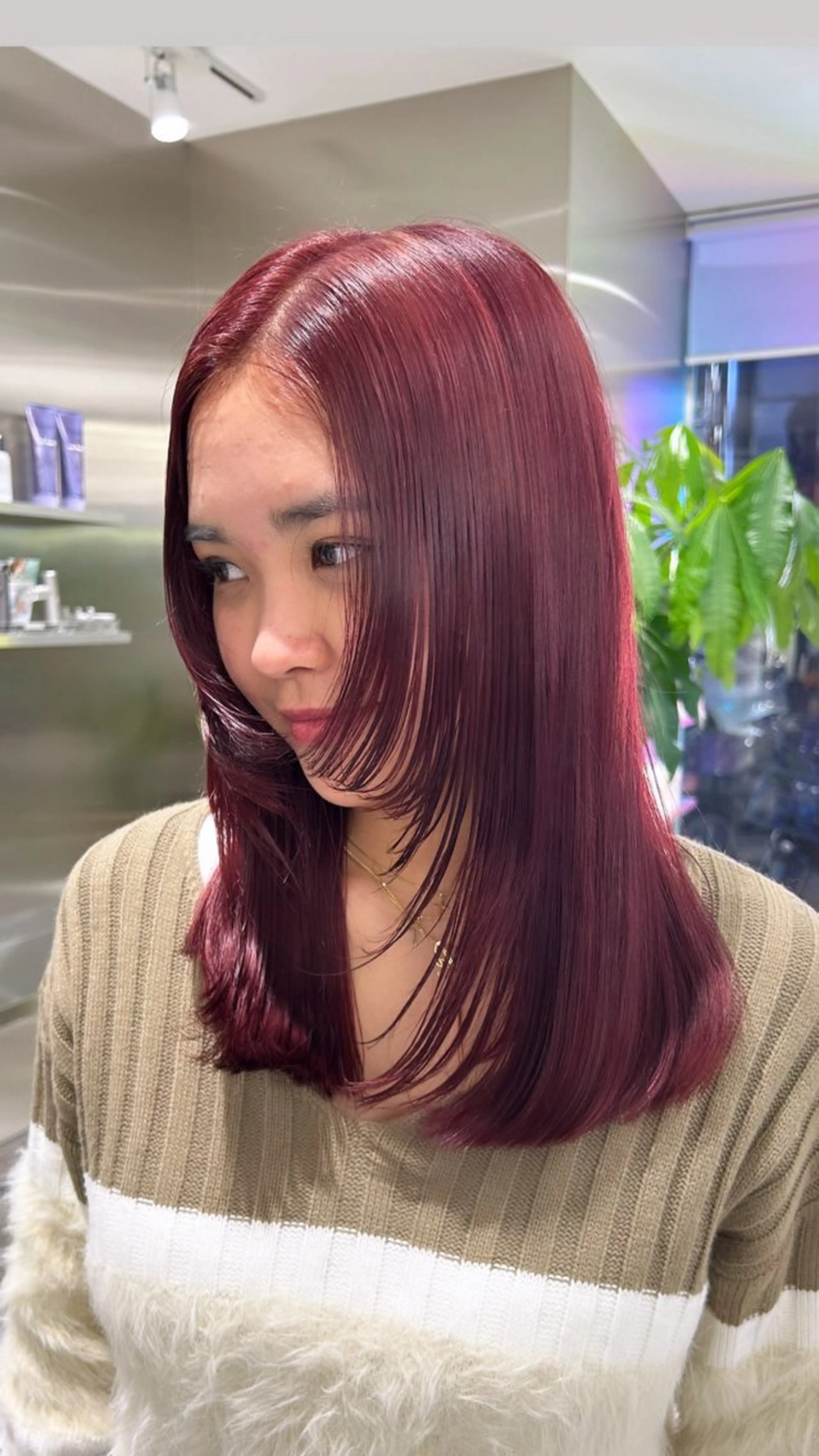 ロング カラー カット ヘアカラー トリートメント メンズ/ボブ/パーマ /くるみのマツエク・マツパデザイン