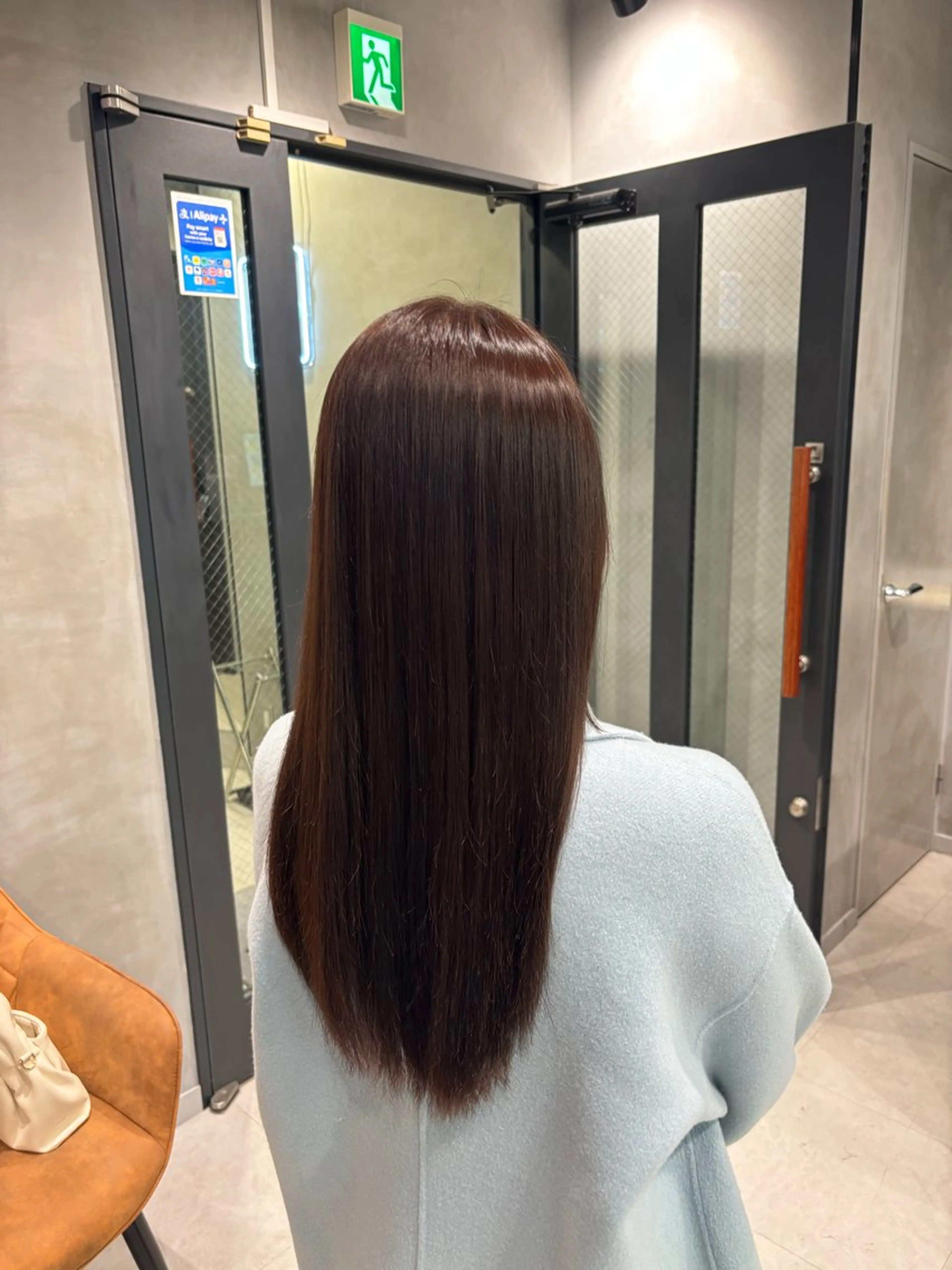 ロング カラー ブラウンカラー チョコレートブラウン 透明感カラー 似合わせカット ヘアカラー うる艶カラー✨️ 耳ツボ💠mamiのヘアスタイル