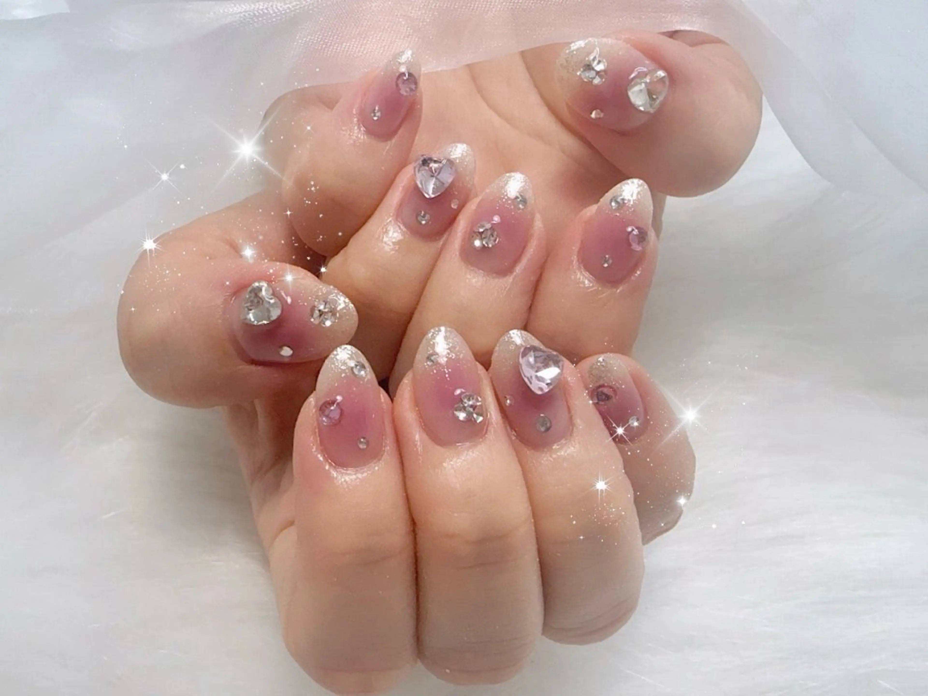 ミディアム ハンドネイル Lili Nail Studio西荻窪店のネイルデザイン
