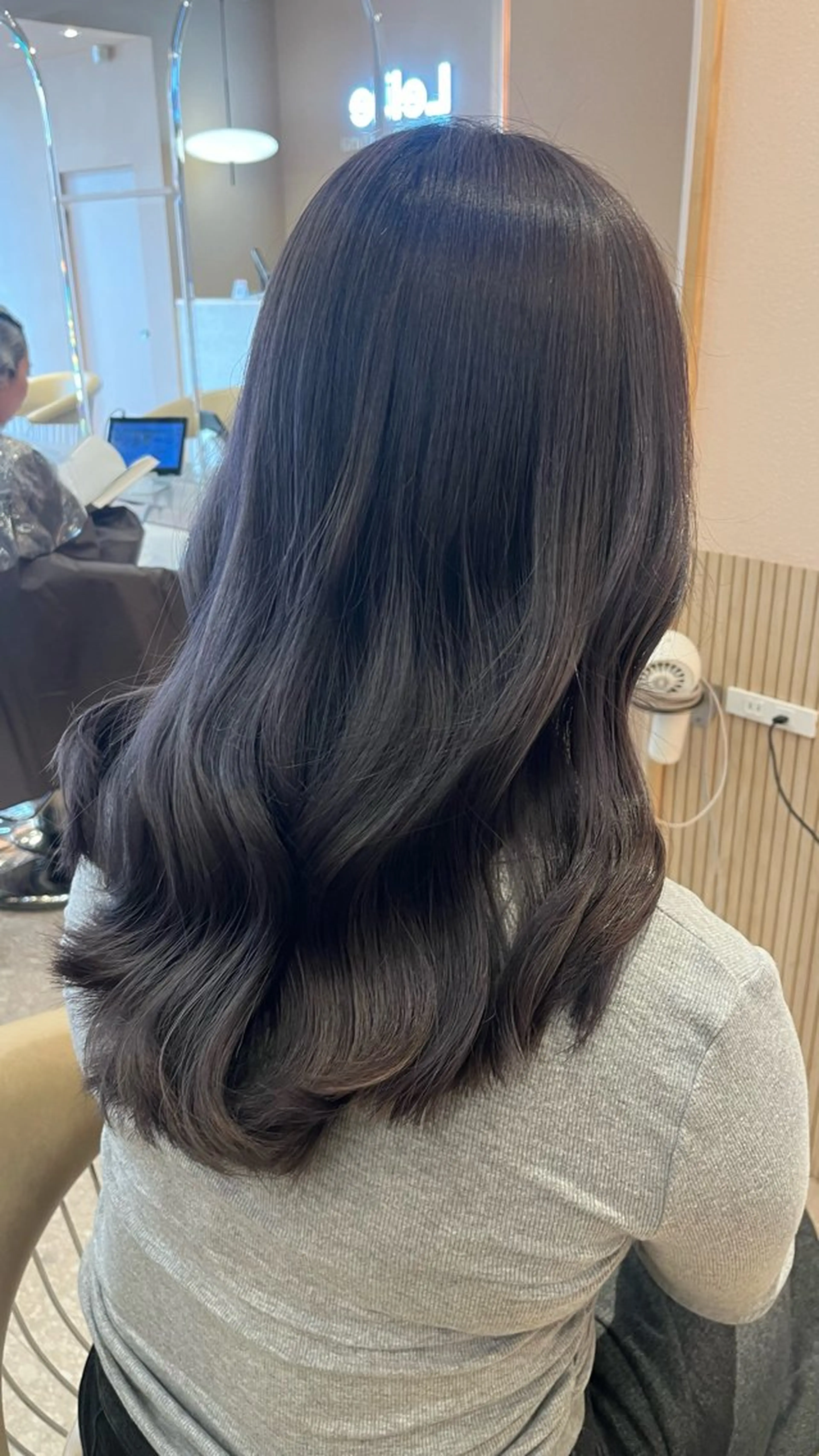 セミロング カラー カット ヘアカラー トリートメント Lelie by artina所属・💚 AKI 💚のヘアスタイル