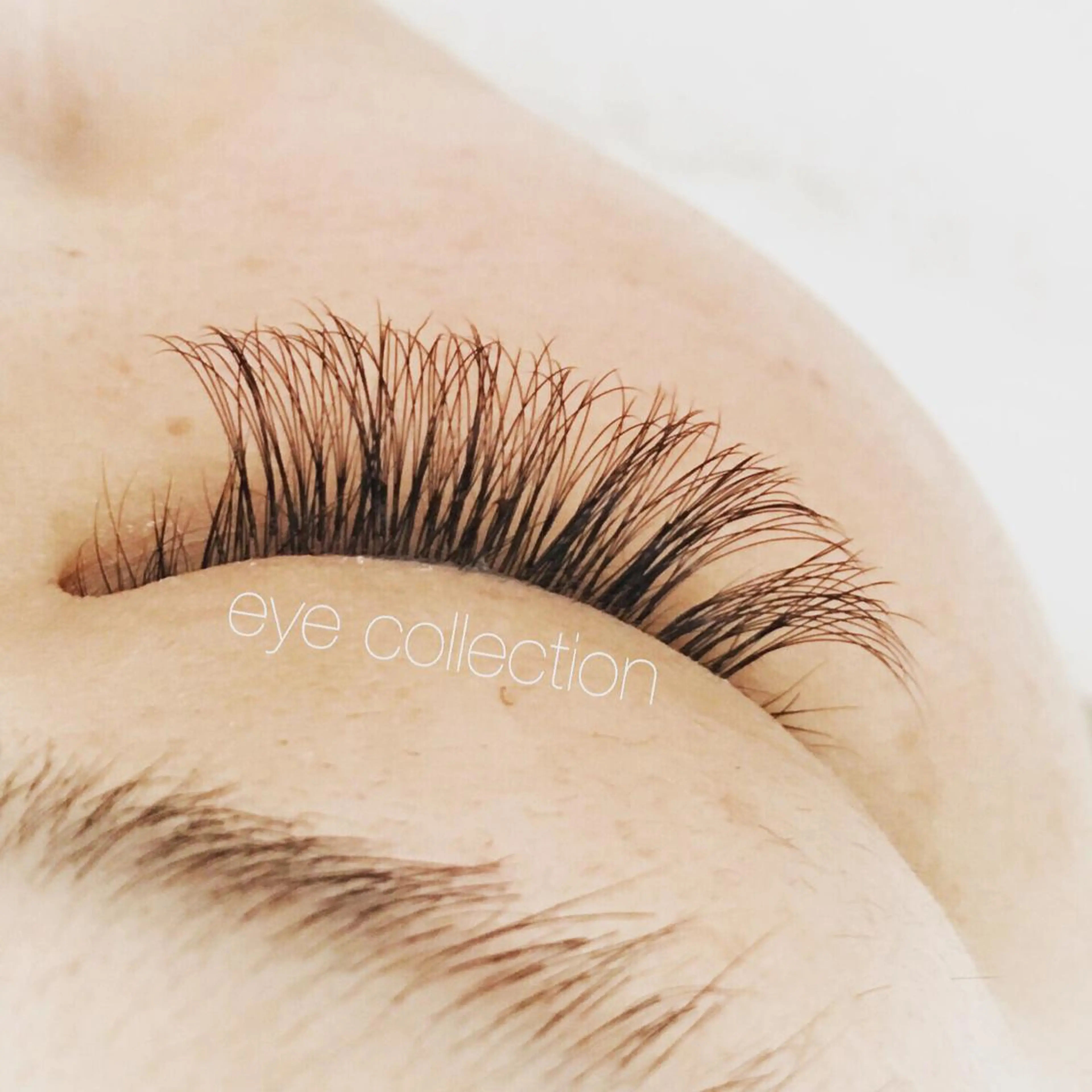 マツエク・マツパ ボリュームラッシュ アイコレクション西岐阜店所属・水谷 江里のマツエク・マツパデザイン