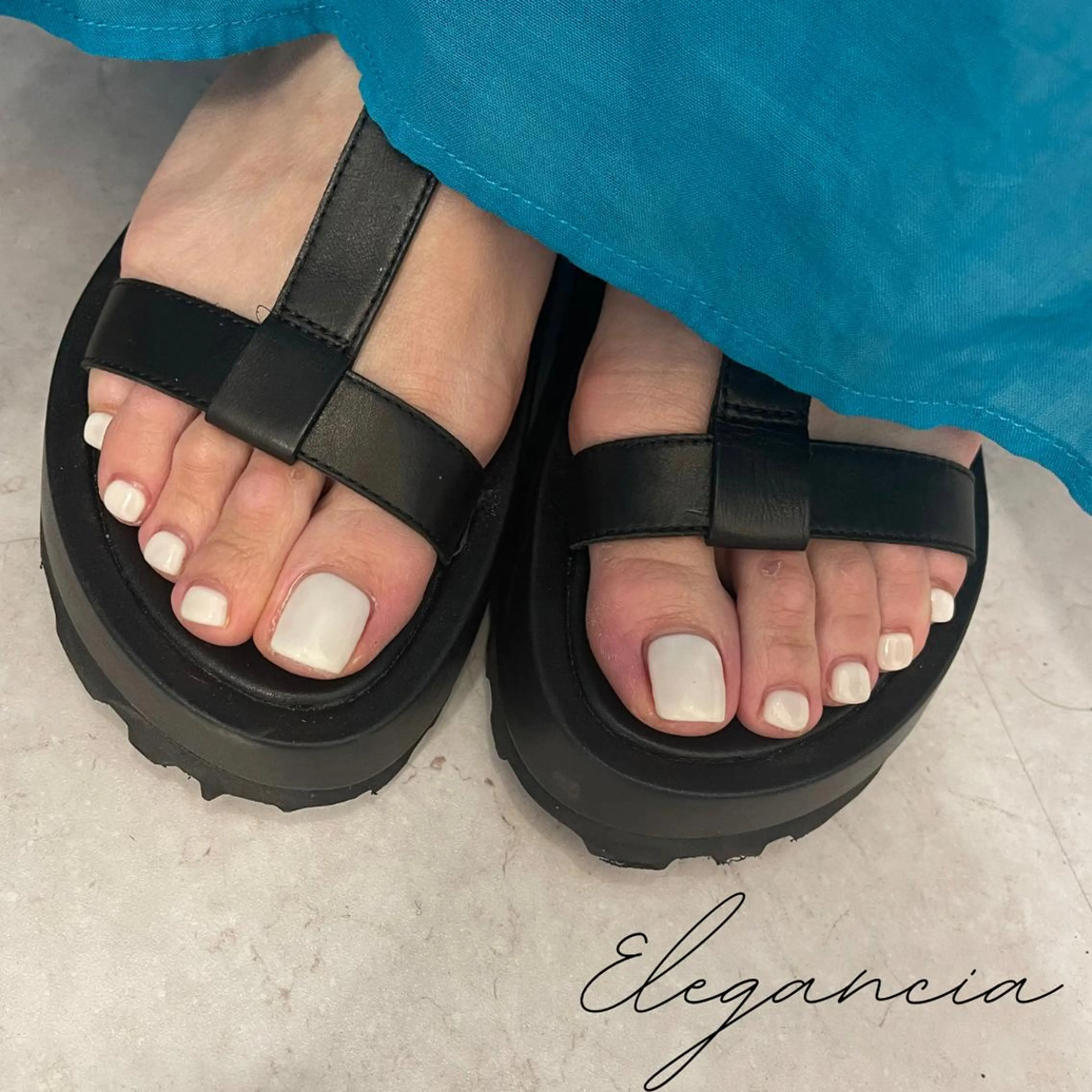 カラー ネイル ハンドネイル フットネイル Elegancia. Hiromiのネイルデザイン