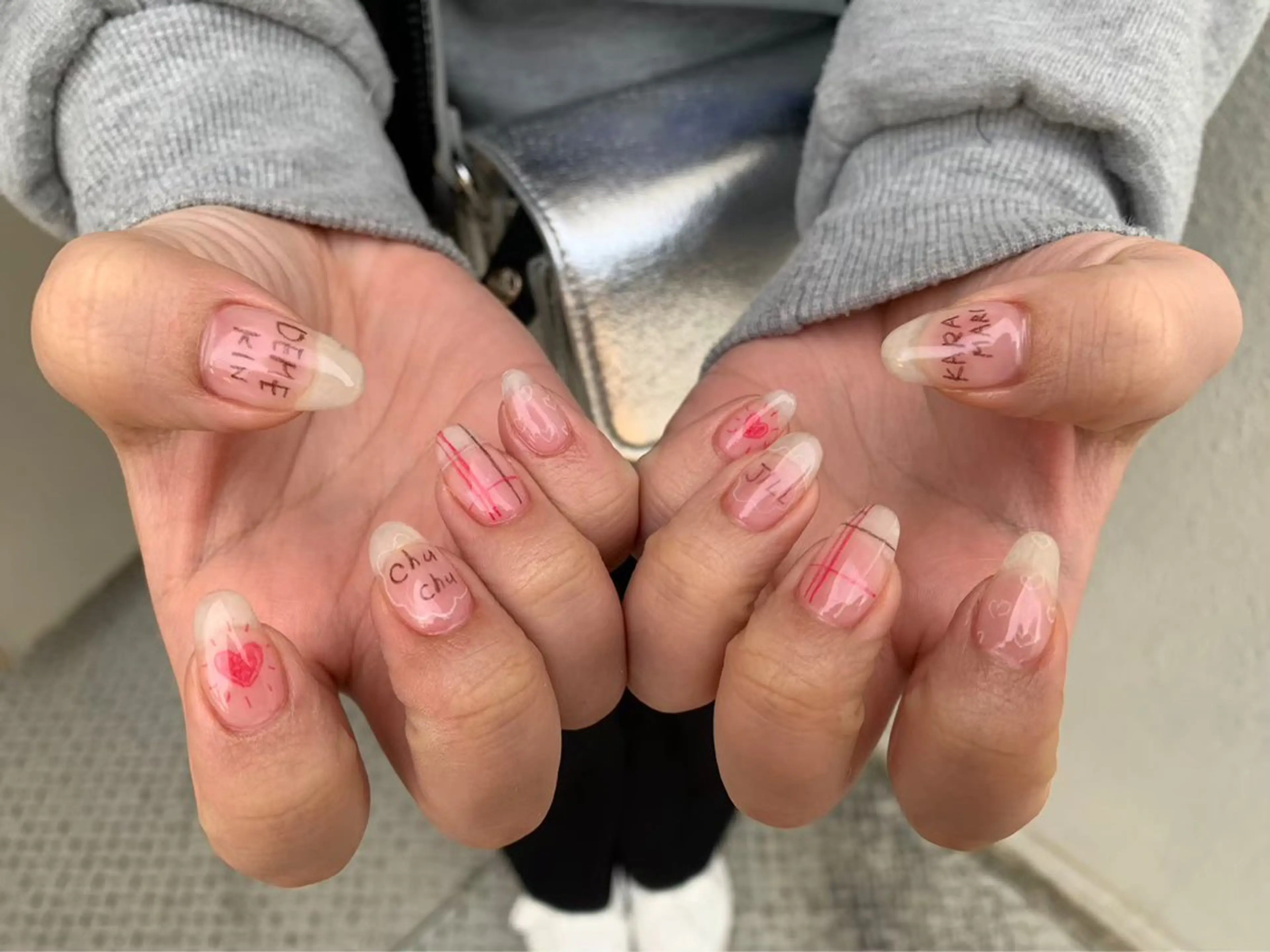 ネイル NAKAKARIYA .Rのネイルデザイン