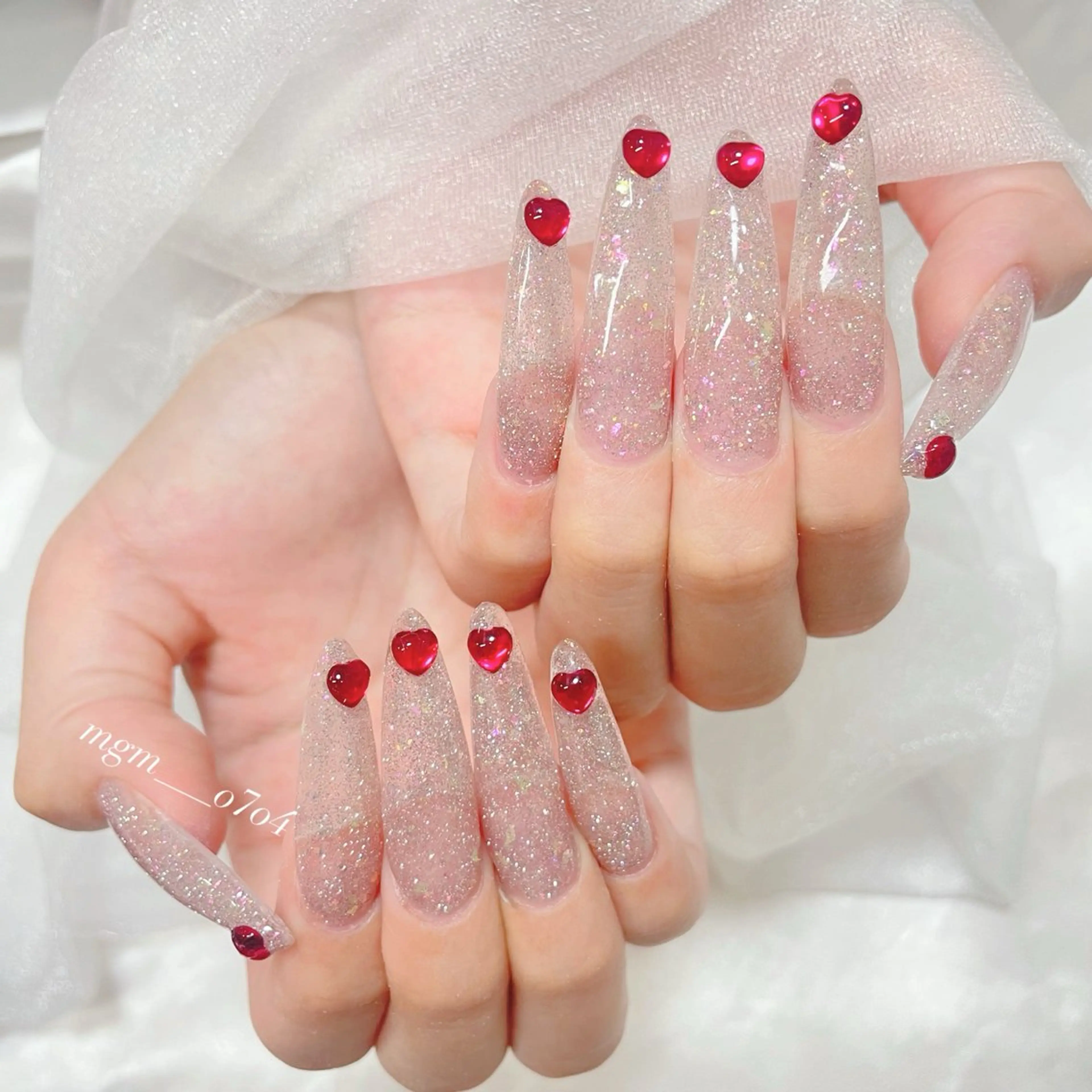 ネイル フラッシュネイル ハート ラメ(グリッター) スカルプネイル MoON...❤︎ MeGuのネイルデザイン