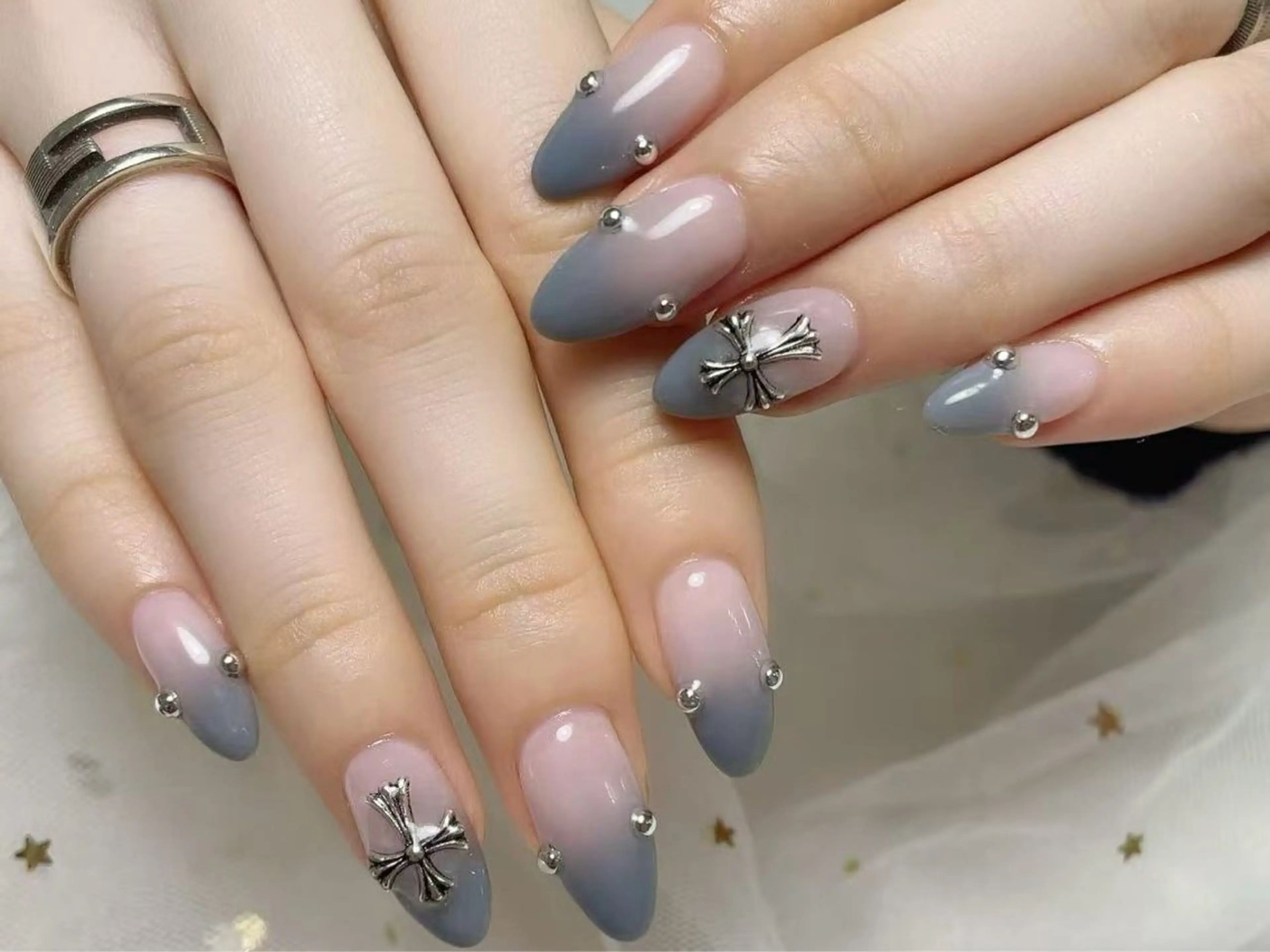 ネイル ジョリ kasumi🌹💅のネイルデザイン