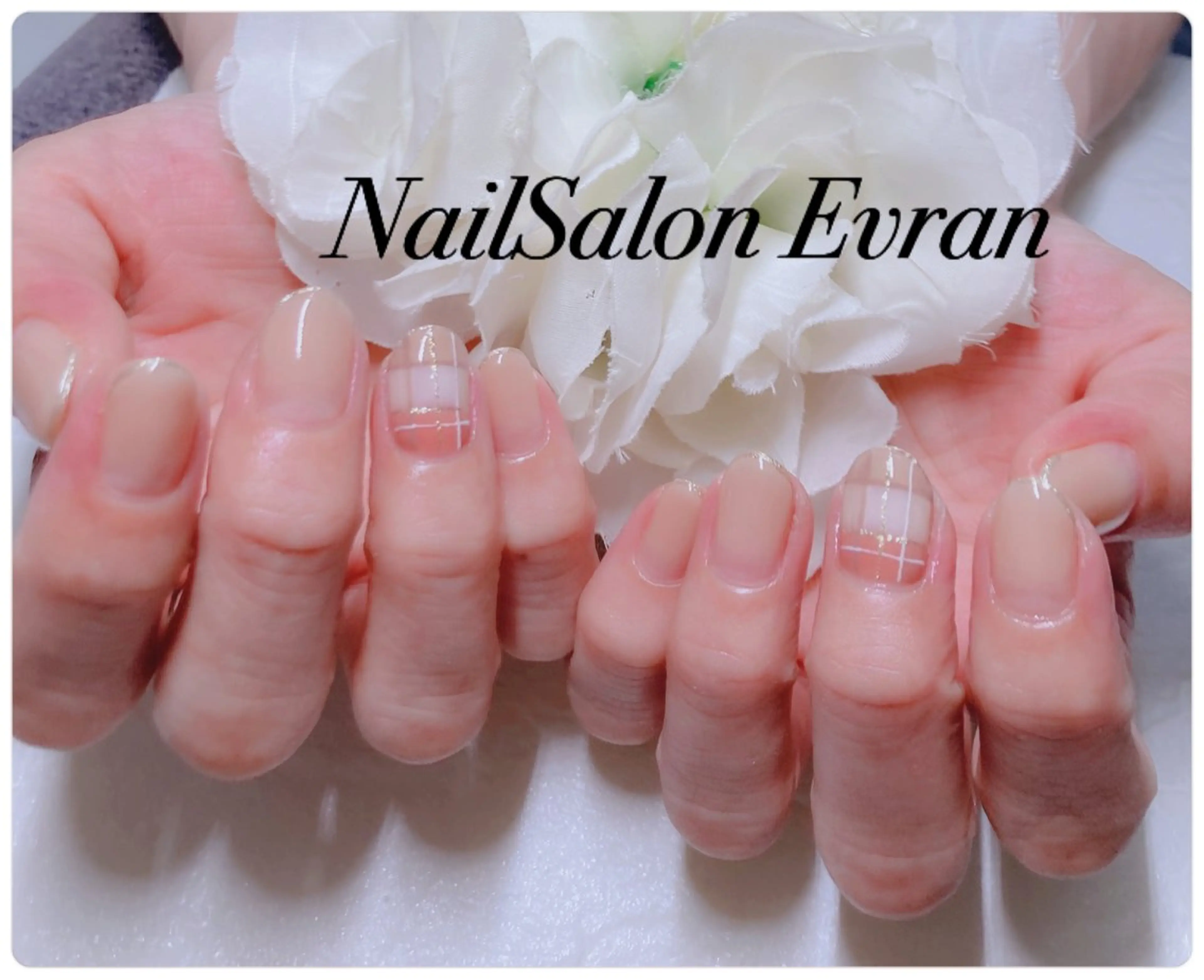 ネイル アートネイル フレンチネイル ラメ(グリッター) マグネットネイル 持ち込み ハンドネイル Nail salon Evranのネイルデザイン