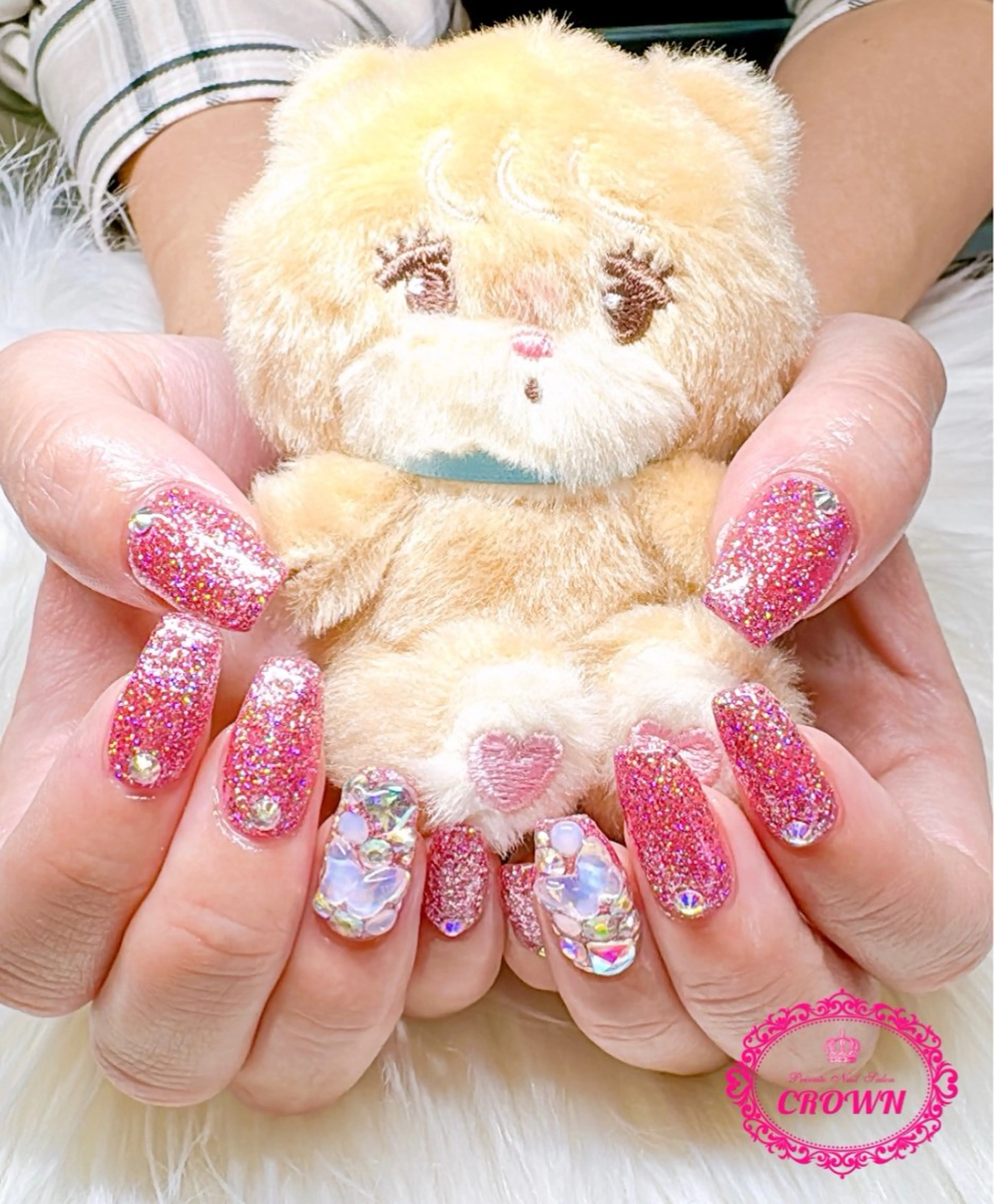ネイル CROWN プライベートサロンのネイルデザイン