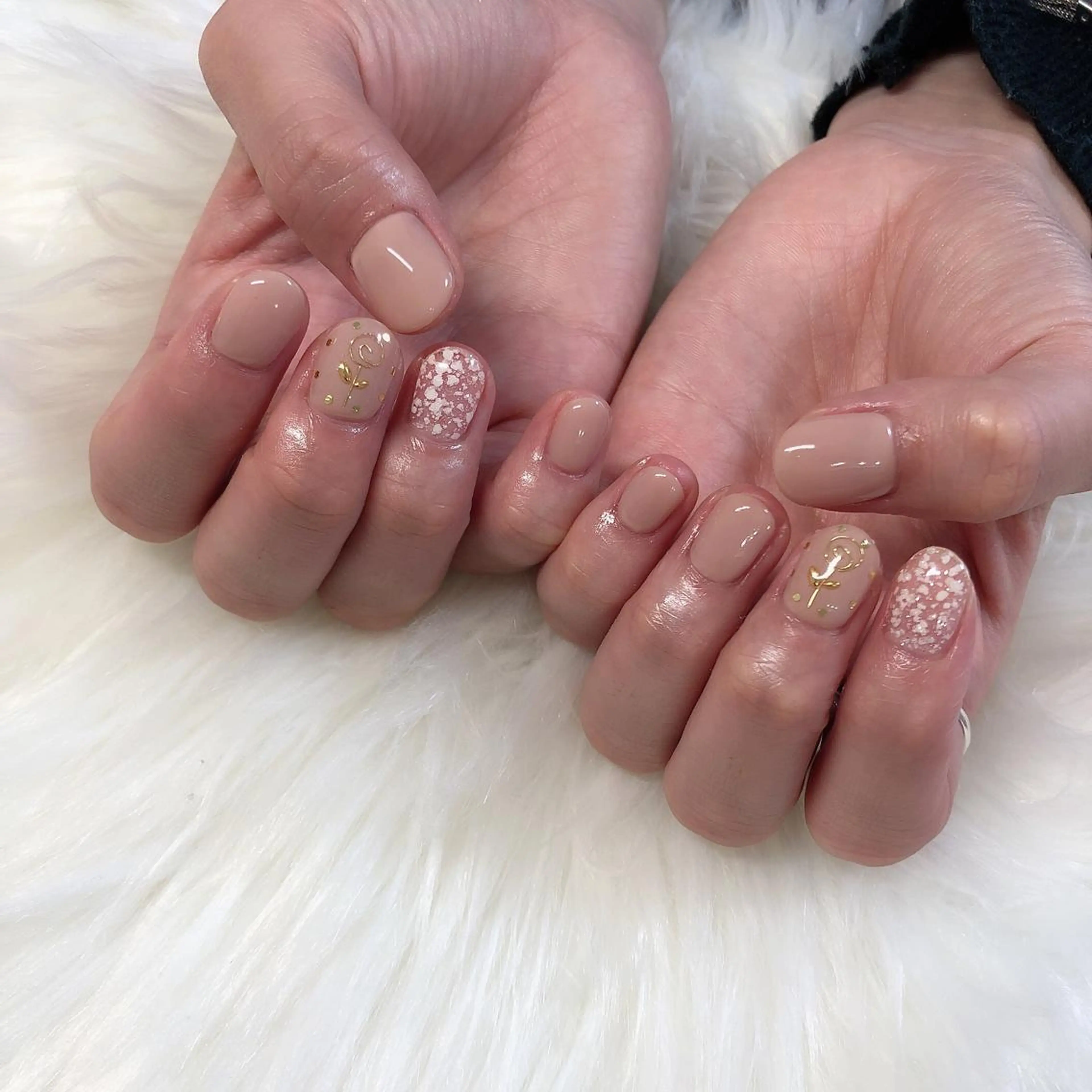 ネイル 西岡 杏のネイルデザイン