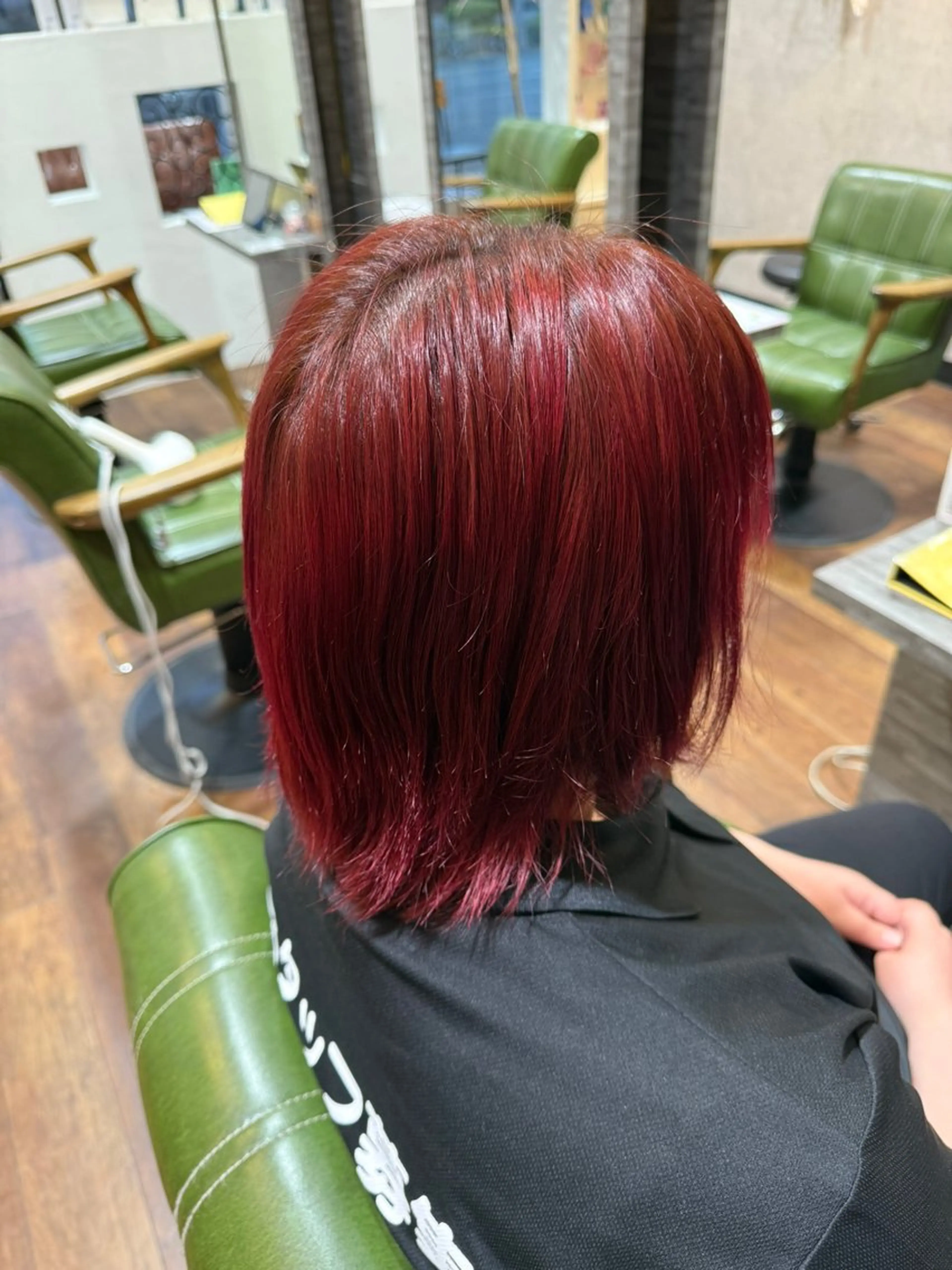 カラー 松本 希愛のヘアスタイル