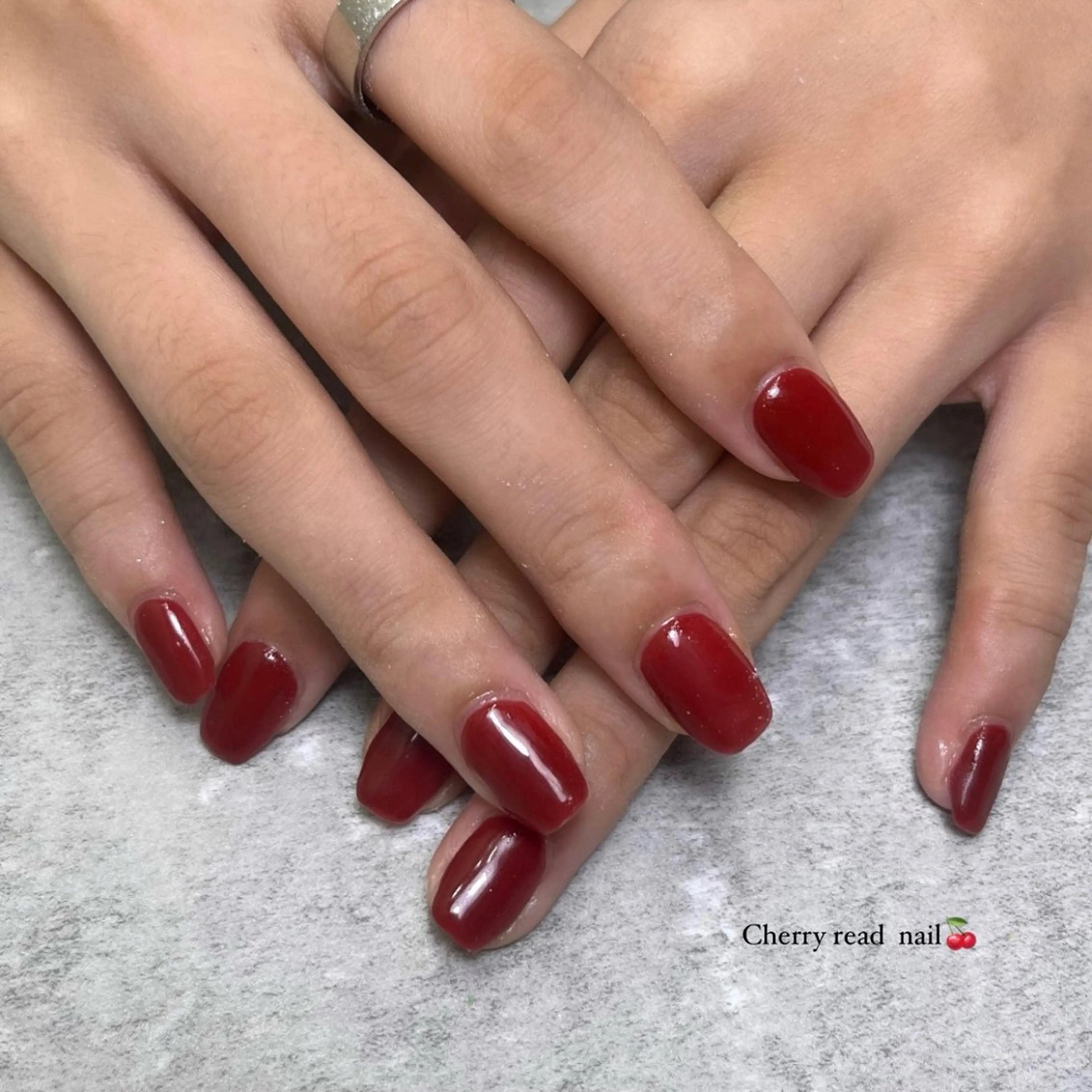 ネイル 赤色 limo/ kotomiのネイルデザイン