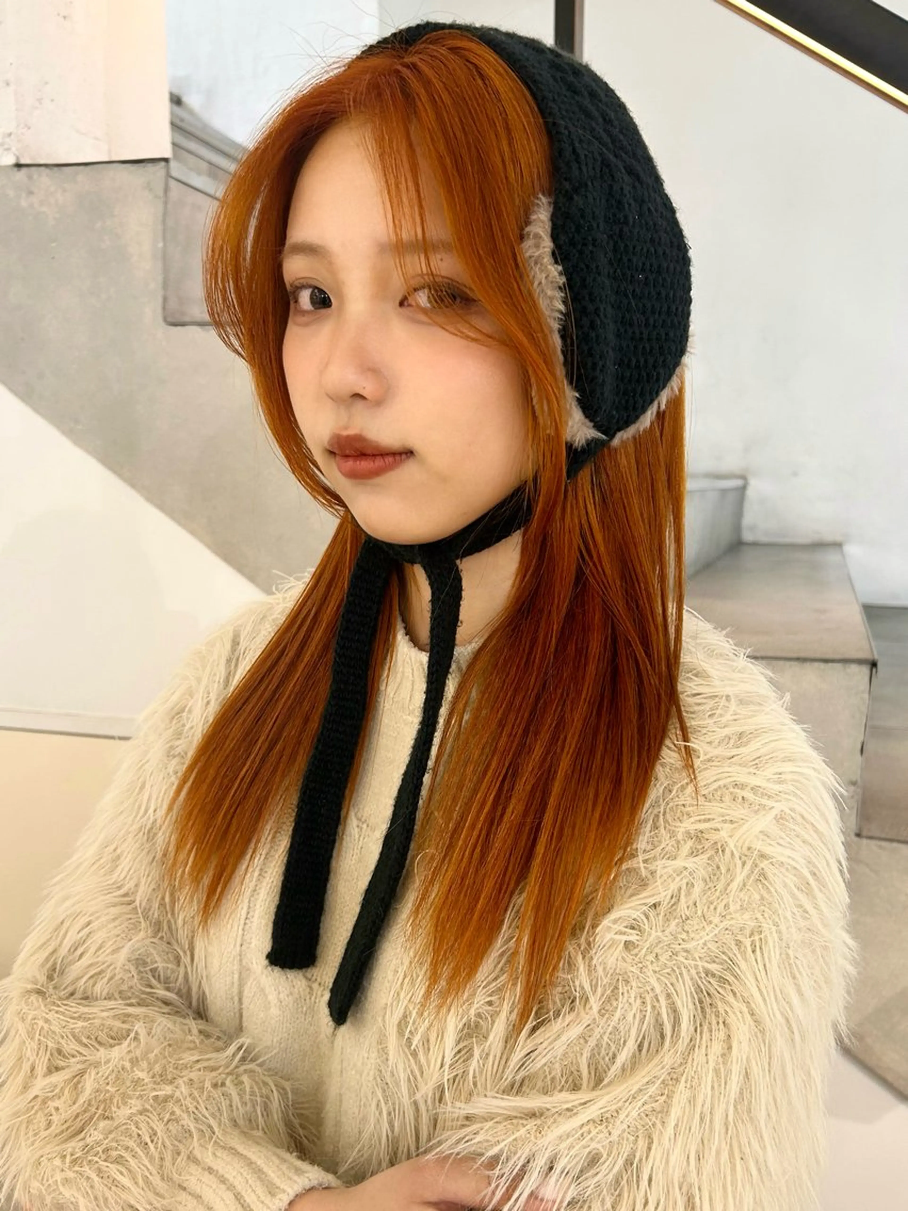 ミディアム カラー ヘアカラー 🌟暖色系ハイトーン 🌟AIのヘアスタイル