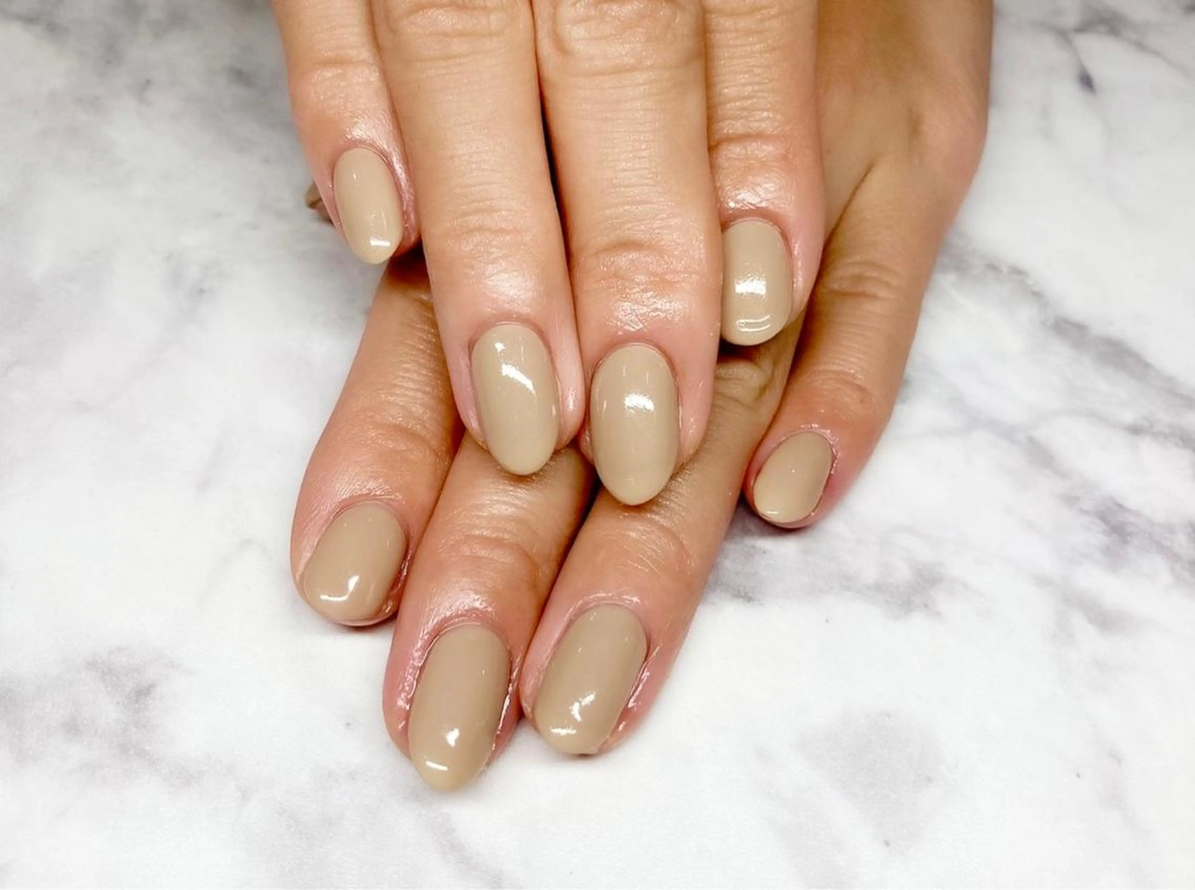 ネイル ジェルネイル オフィスネイル パラジェル ハンドネイル Nail&eye Belire 新宿のネイルデザイン