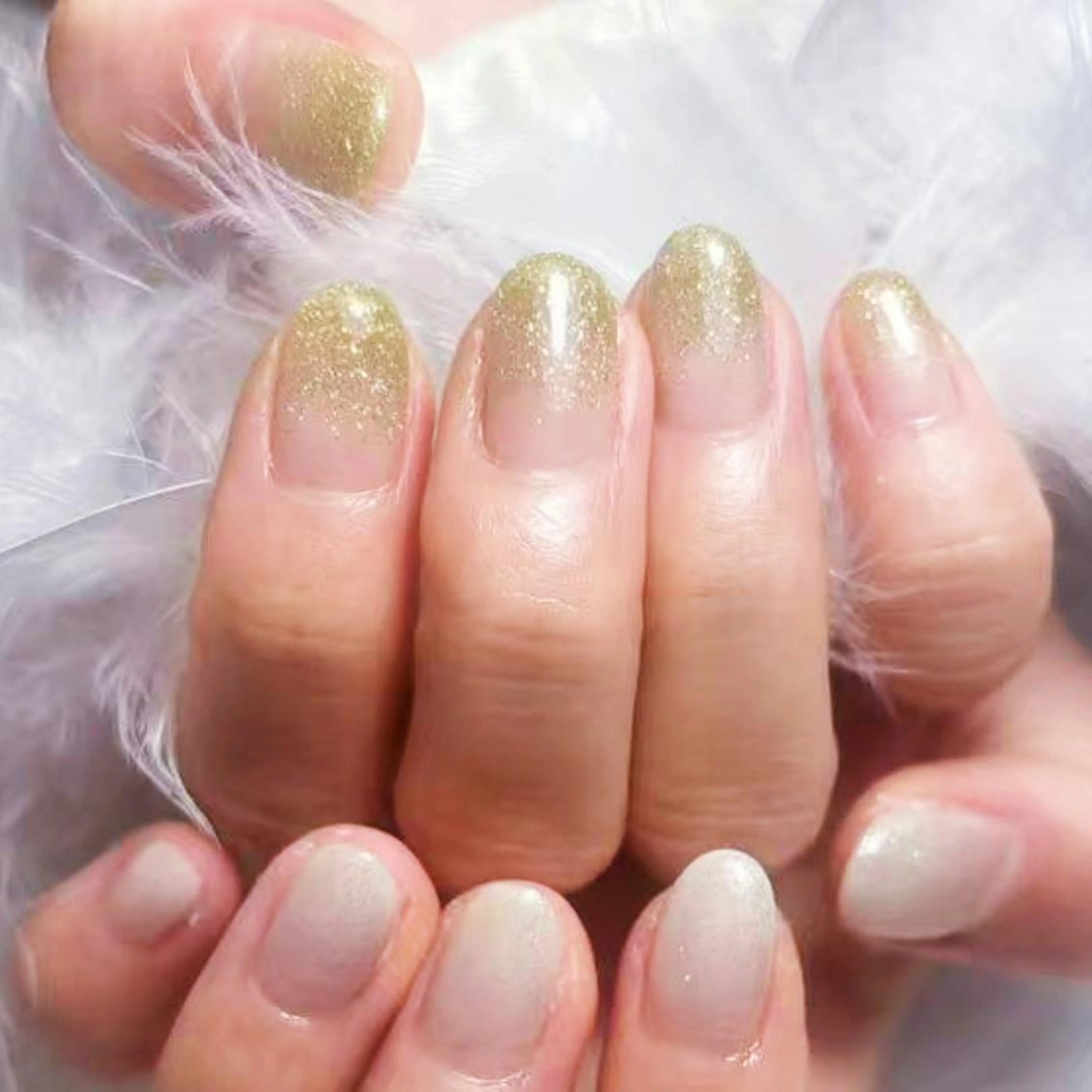 ネイル アートネイル オーロラネイル ガーリー キラキラネイル 韓国ネイル ハンドネイル DIANMOND NAIL🌸のネイルデザイン