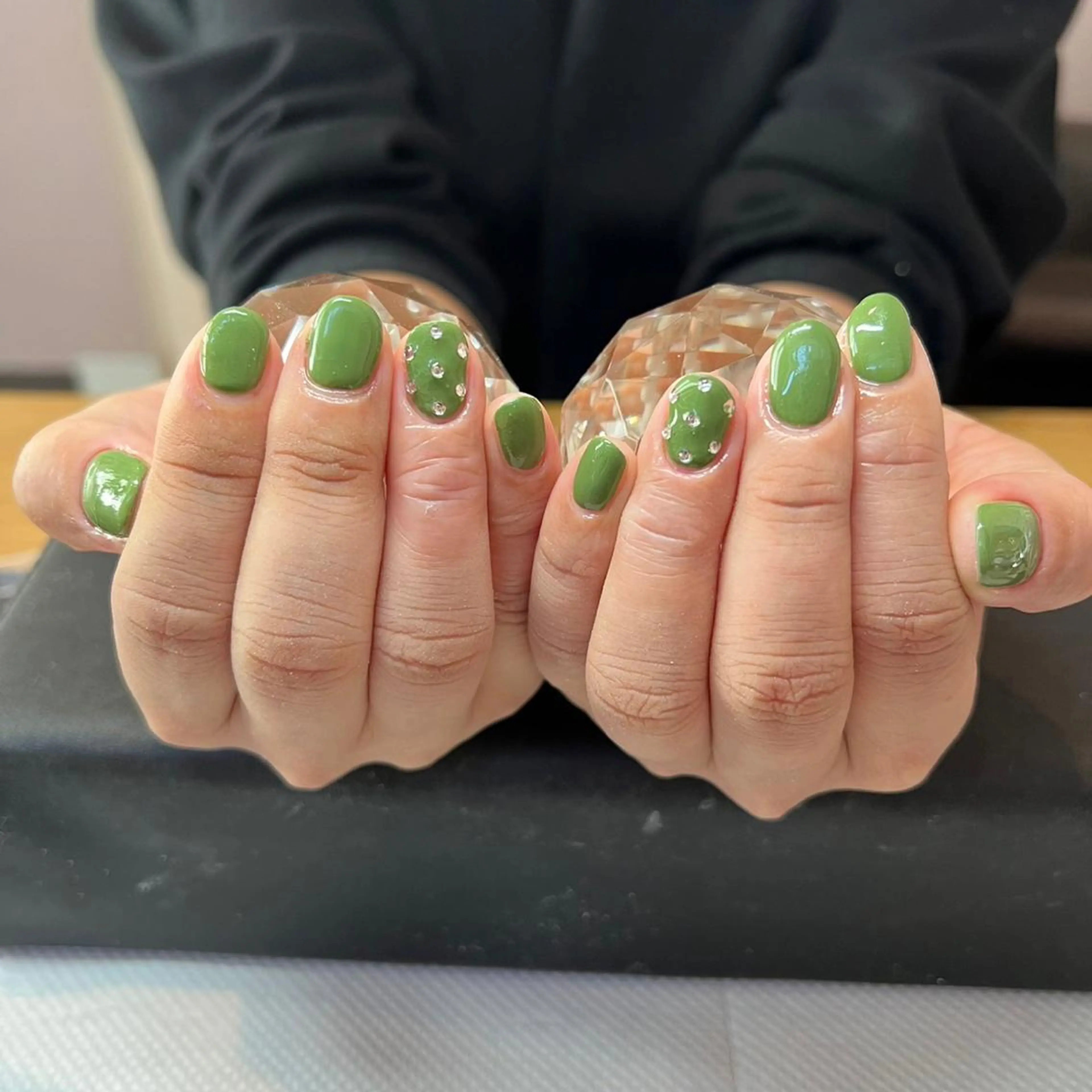 ネイル ハンドネイル NAIL Salon IP所属・長谷川 奈緒美のネイルデザイン