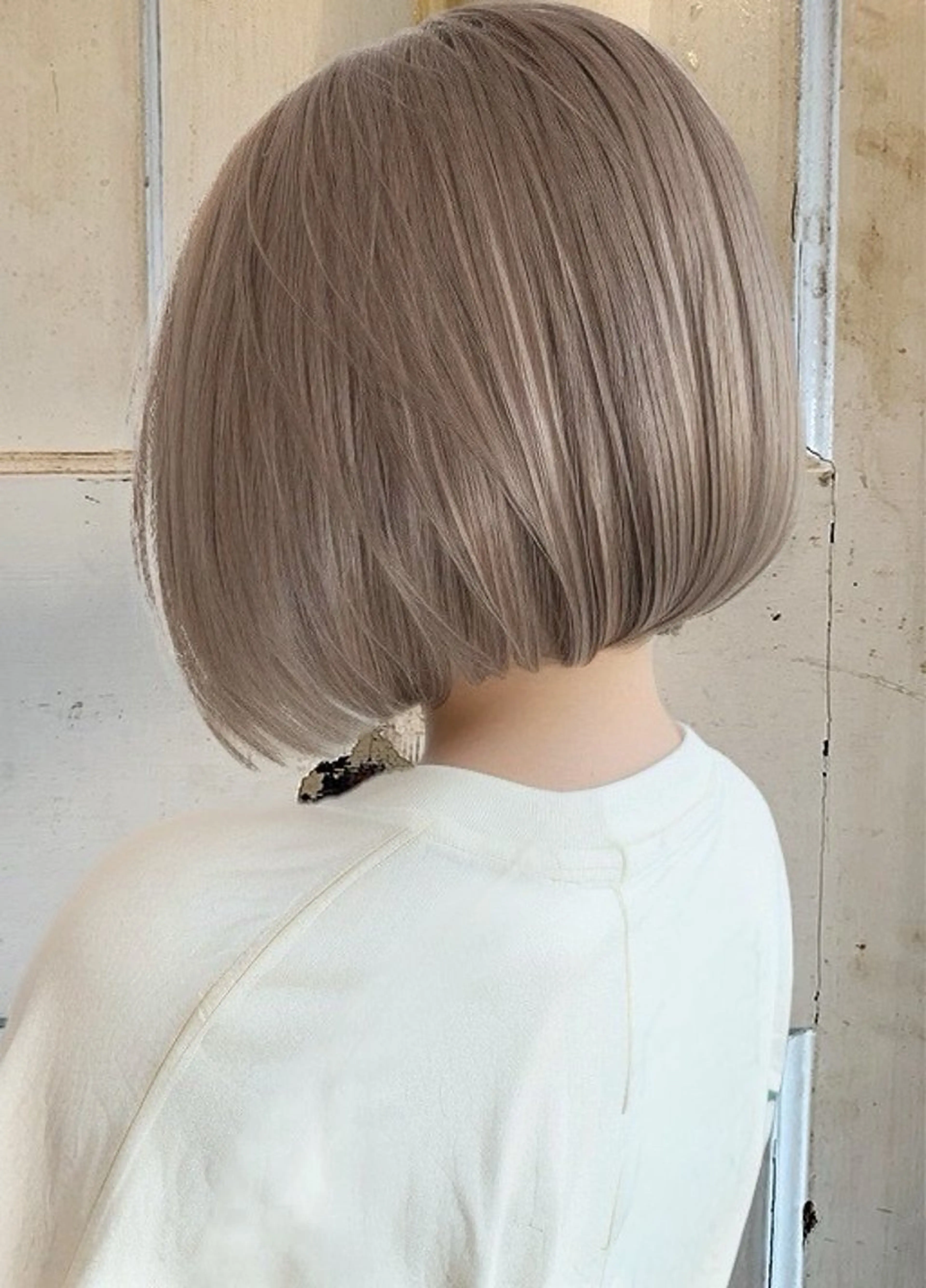 ショート カラー ベージュカラー 縮毛矯正専門店店長 佐々木動画モデル募集のヘアスタイル